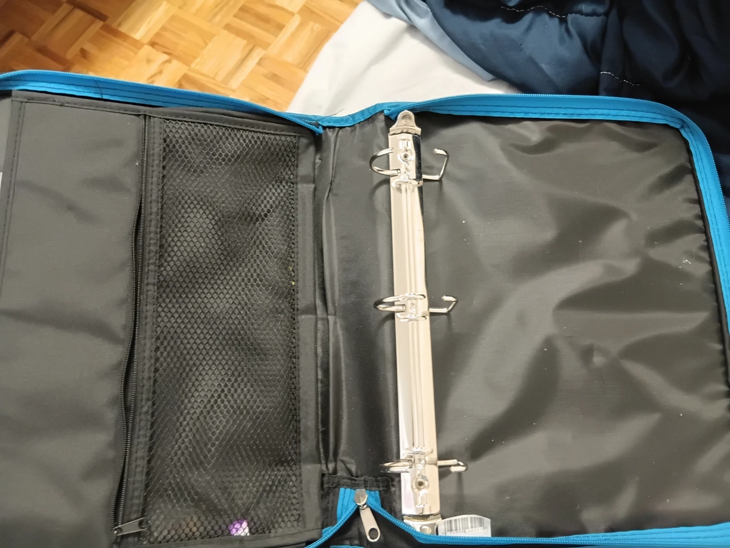 Pro Platinum Zippered Binder - photo 3