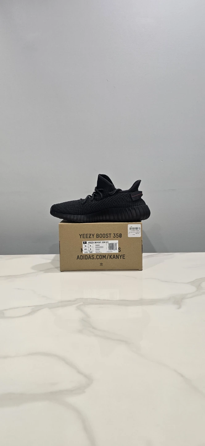 Adidas Yeezy V2 350 black (Non-Reflective) size 9.5 - photo 3