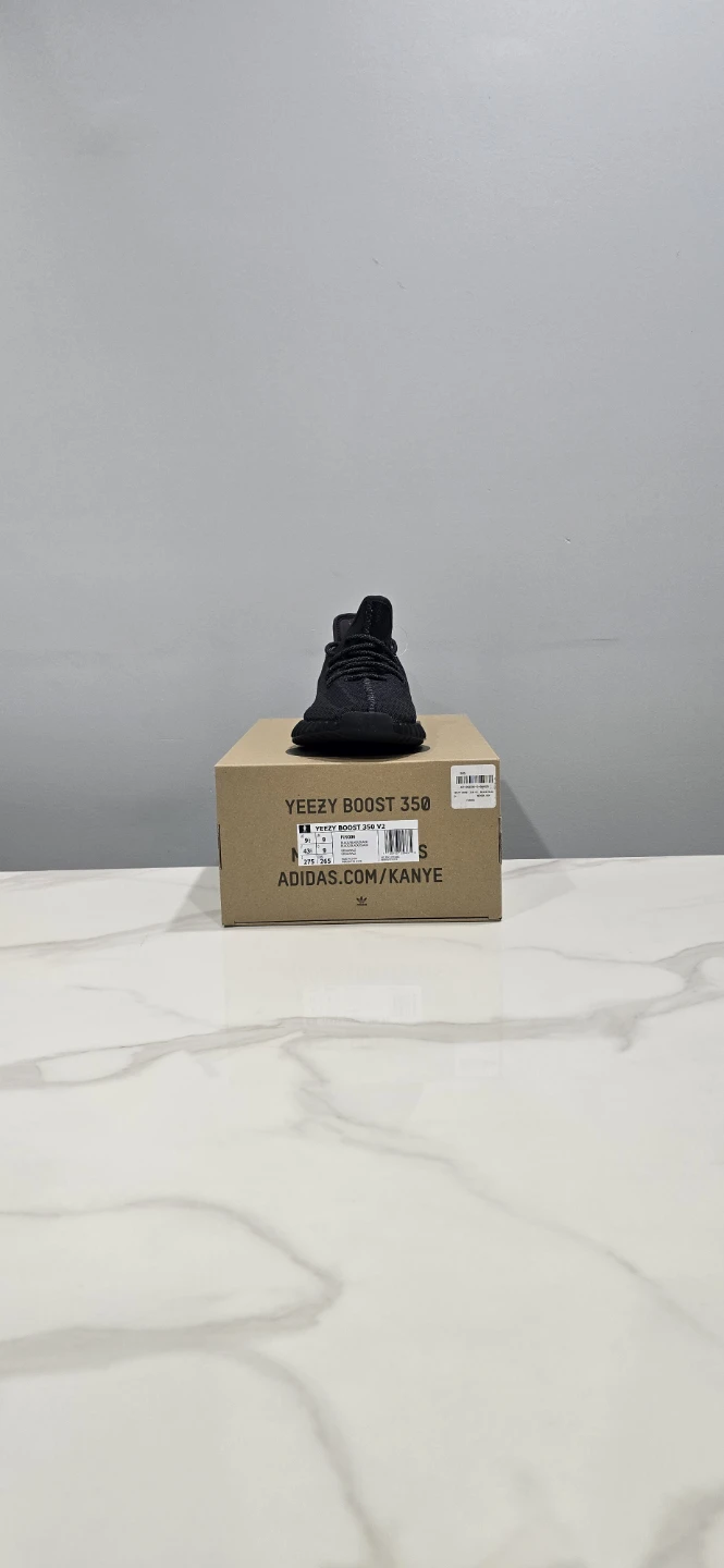 Adidas Yeezy V2 350 black (Non-Reflective) size 9.5 - photo 4
