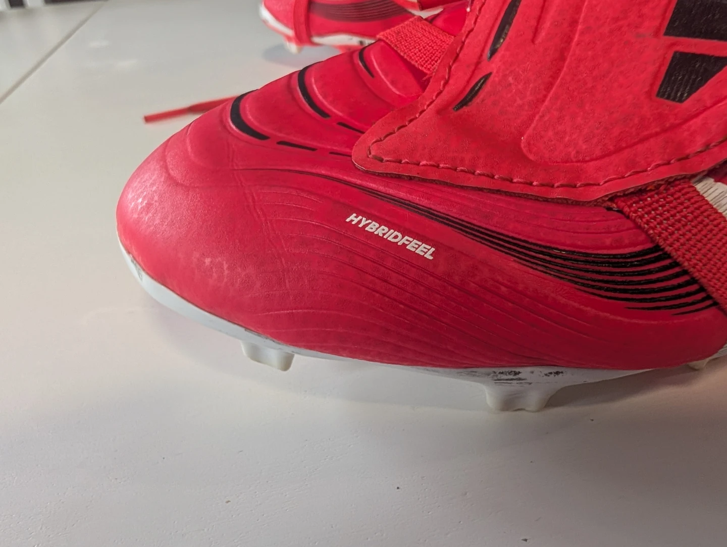 Adidas Predator league Cleats - photo 2