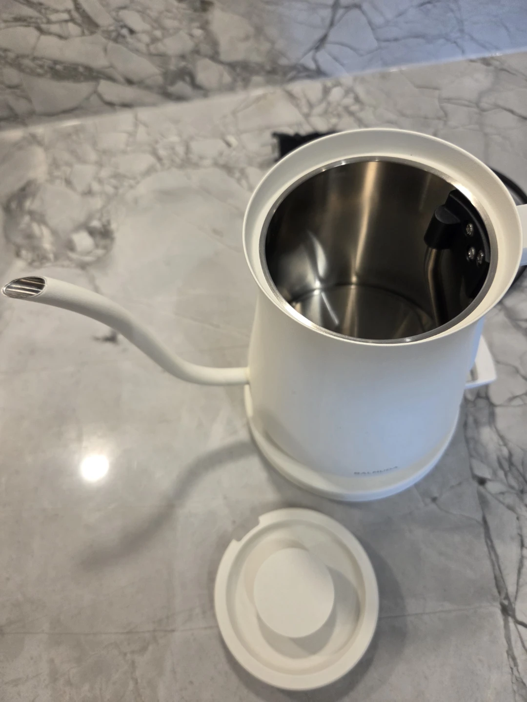 BALMUDA Electric Kettle AC100V - photo 3