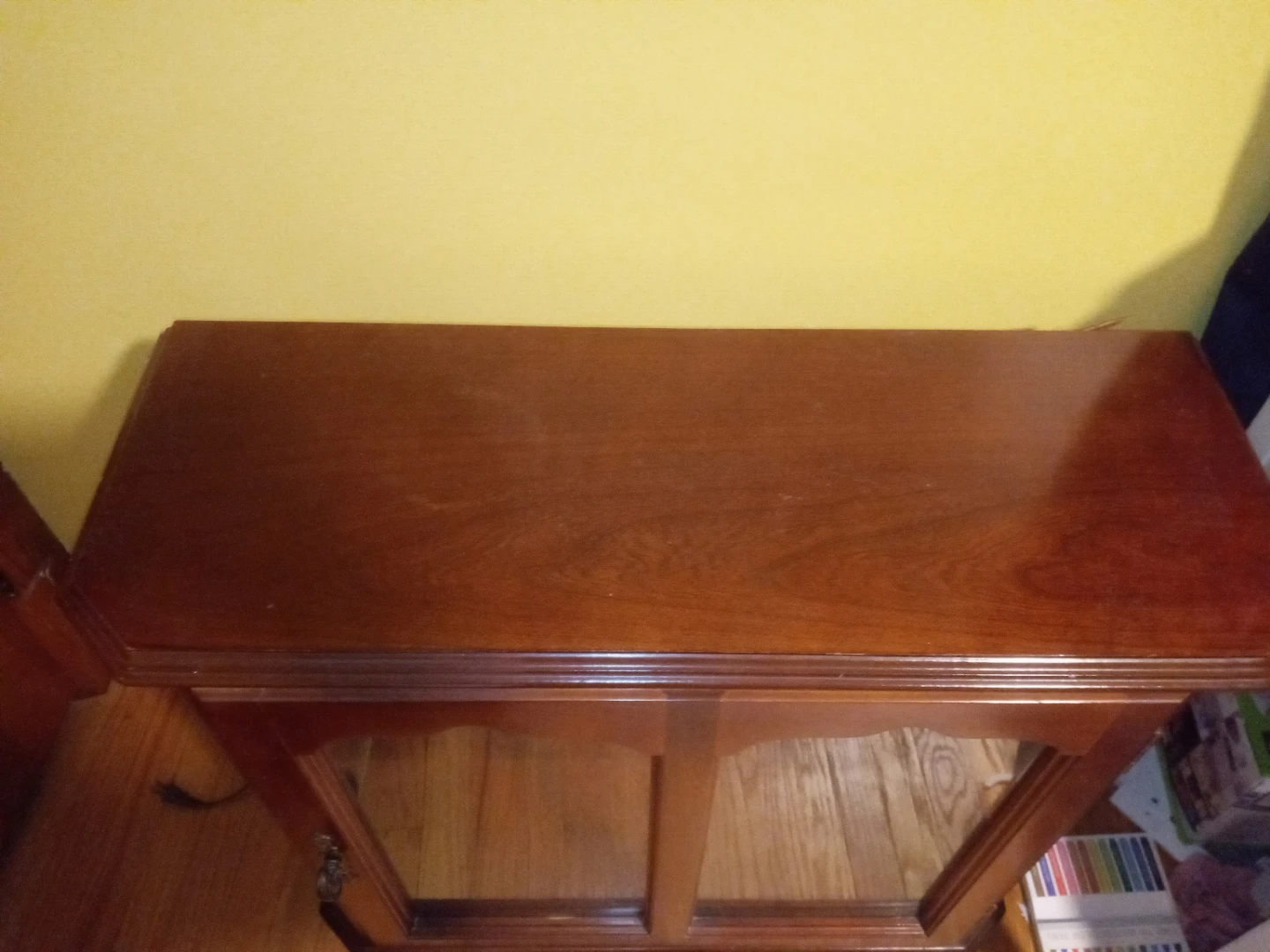 Pulaski Furniture Corporation Display Cabinet - photo 2