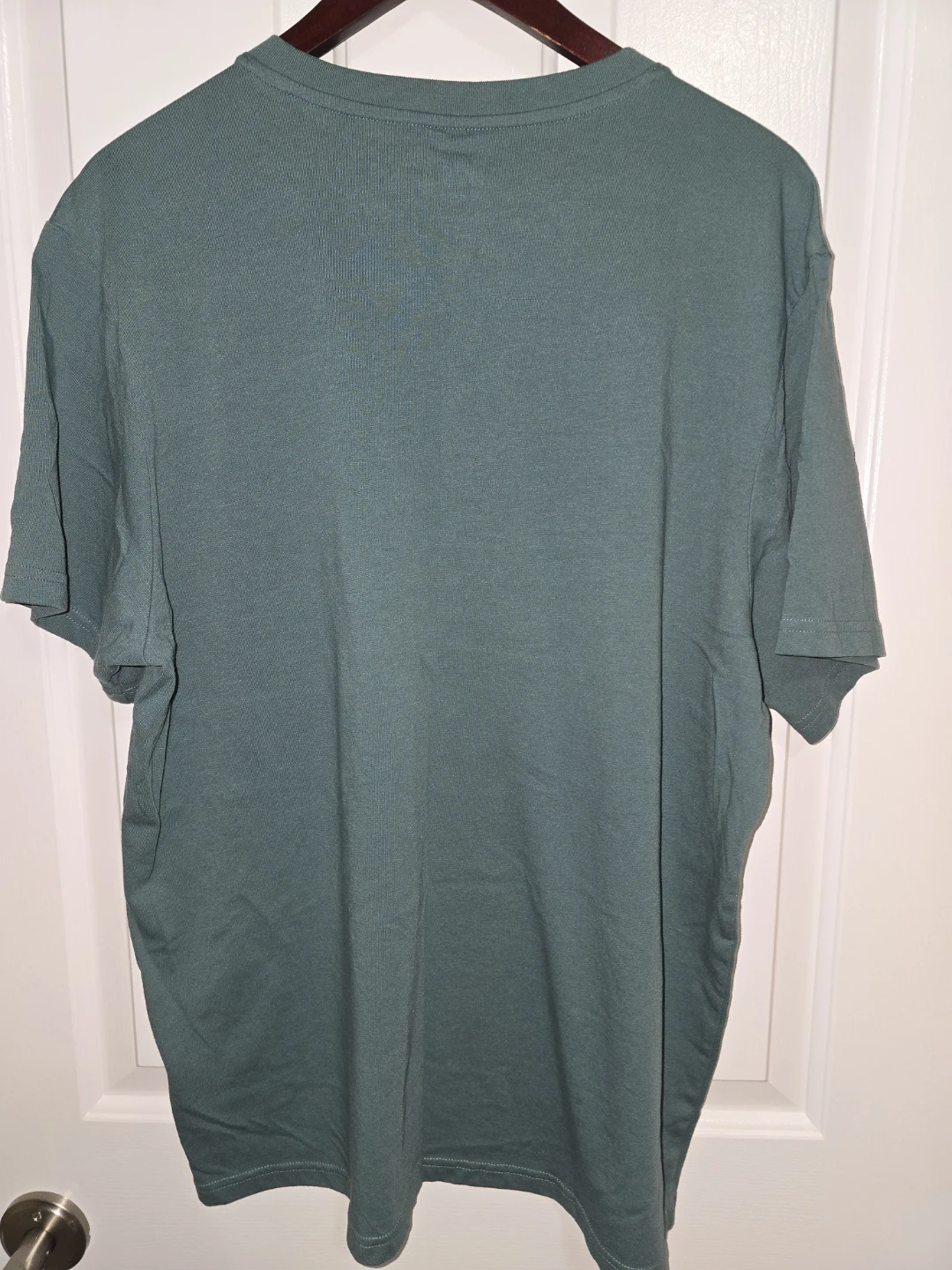 BRAND NEW Helly Hansen Men's T-Shirt - photo 2