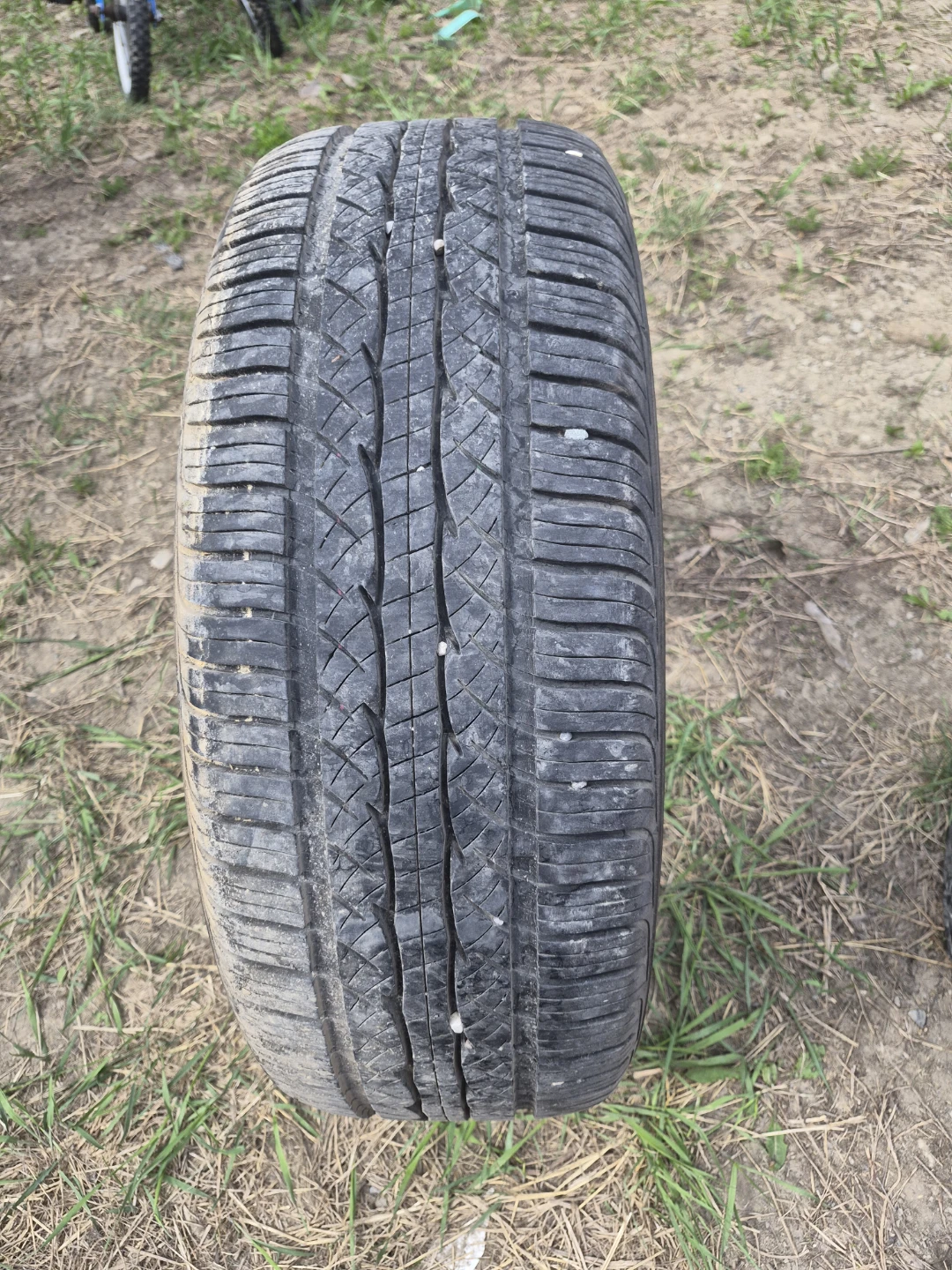 Single summer tire 235 60R16 - photo 2