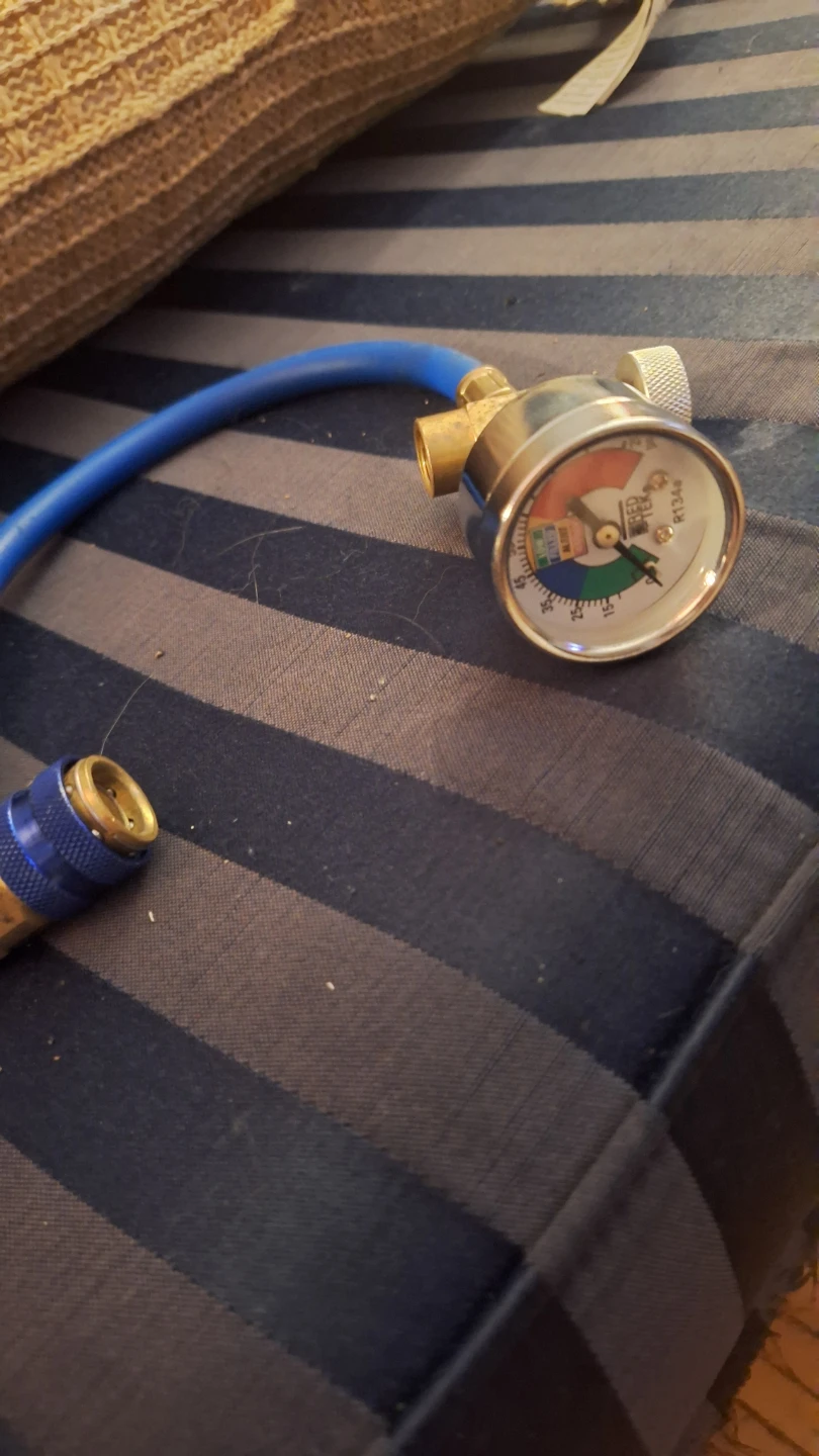 Red Tek R134a Pressure Gauge