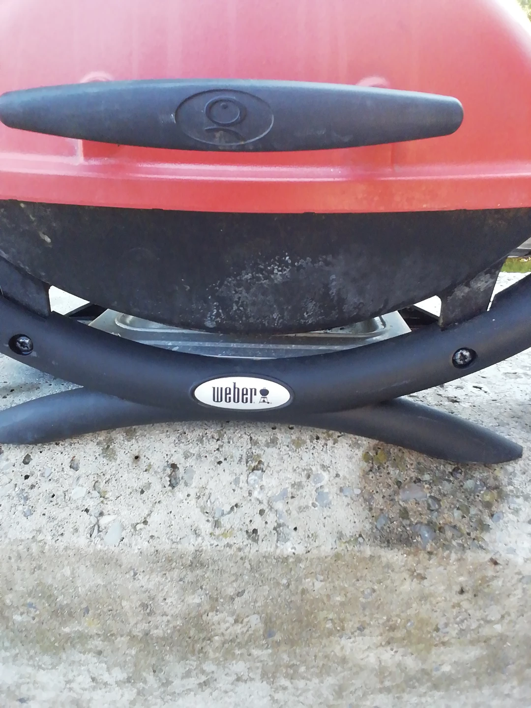 Red Weber 1000Q Portable Propane Grill - photo 3