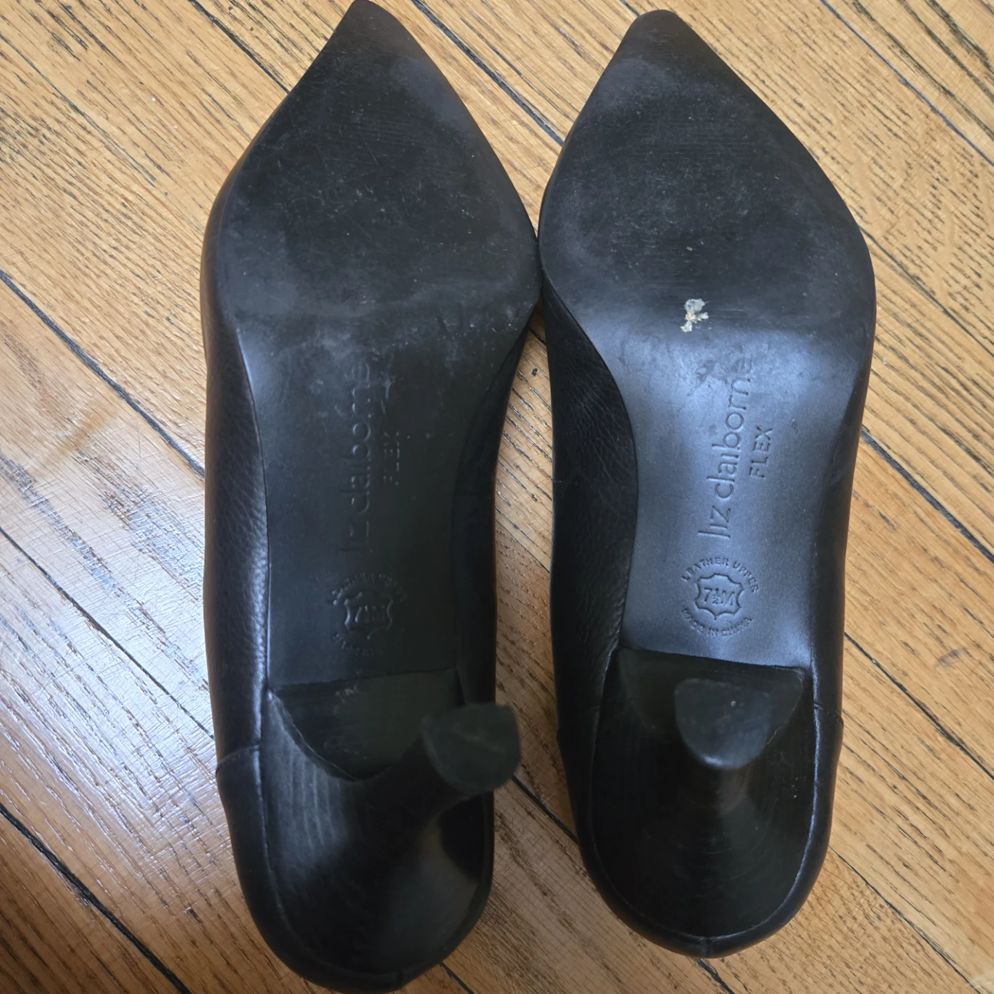 Liz Claiborne Black Leather Pumps - photo 5