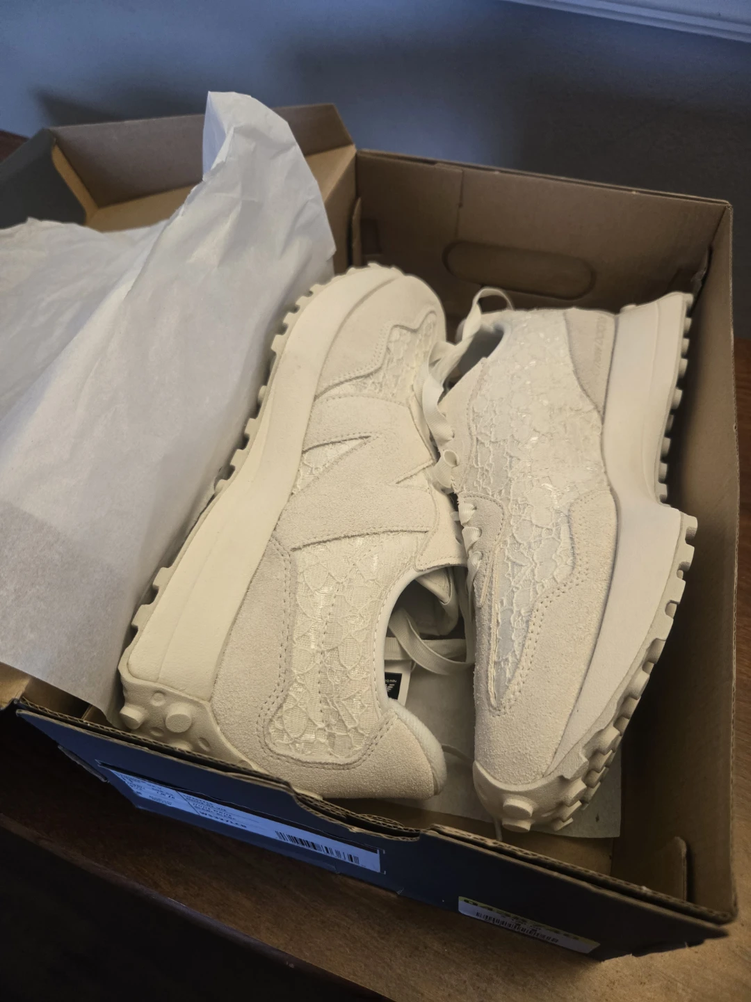 New Balance 327 Women's Sneakers - photo 5