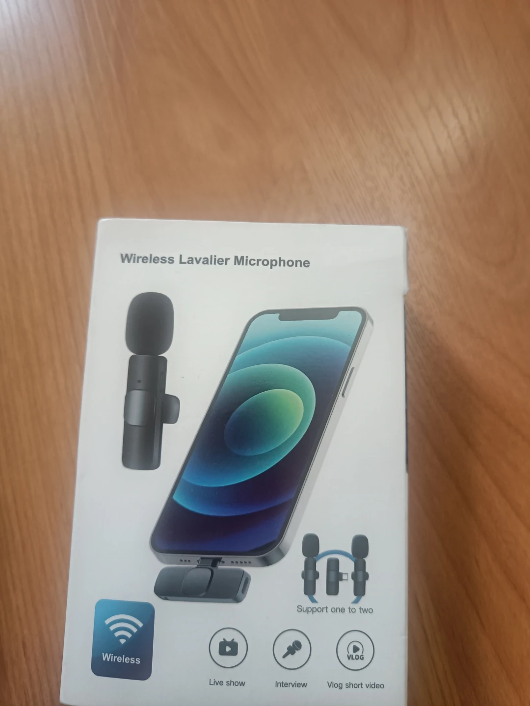 Wireless Lavalier Microphone - Pink