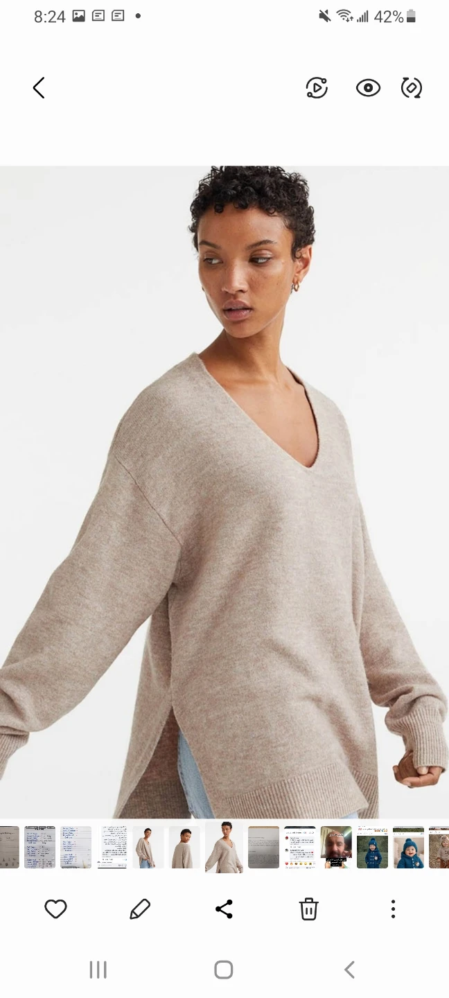 H&M Beige V-Neck Oversized Knit Sweater