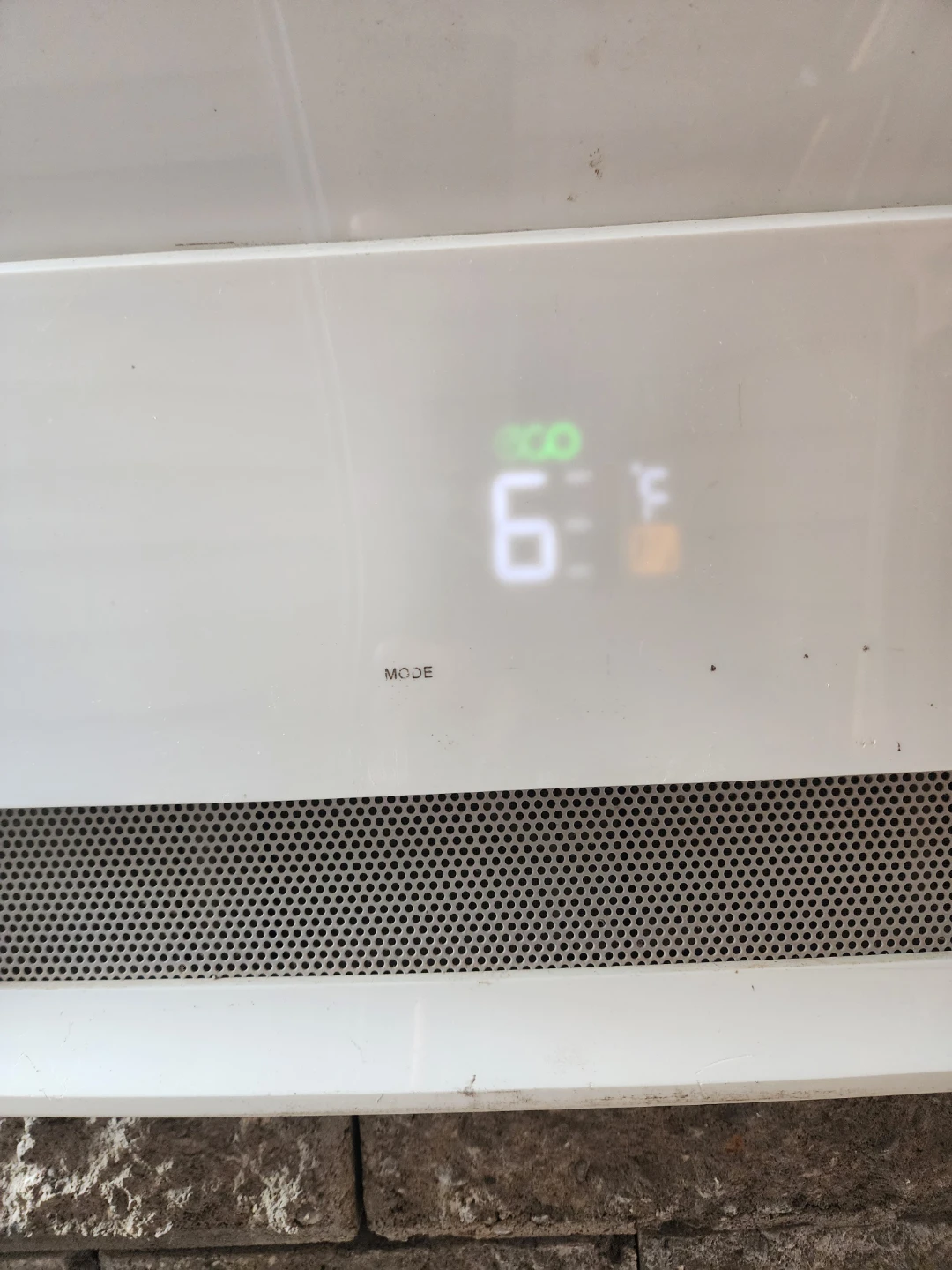 Midea Window Air Conditioner 6000BTU - photo 4