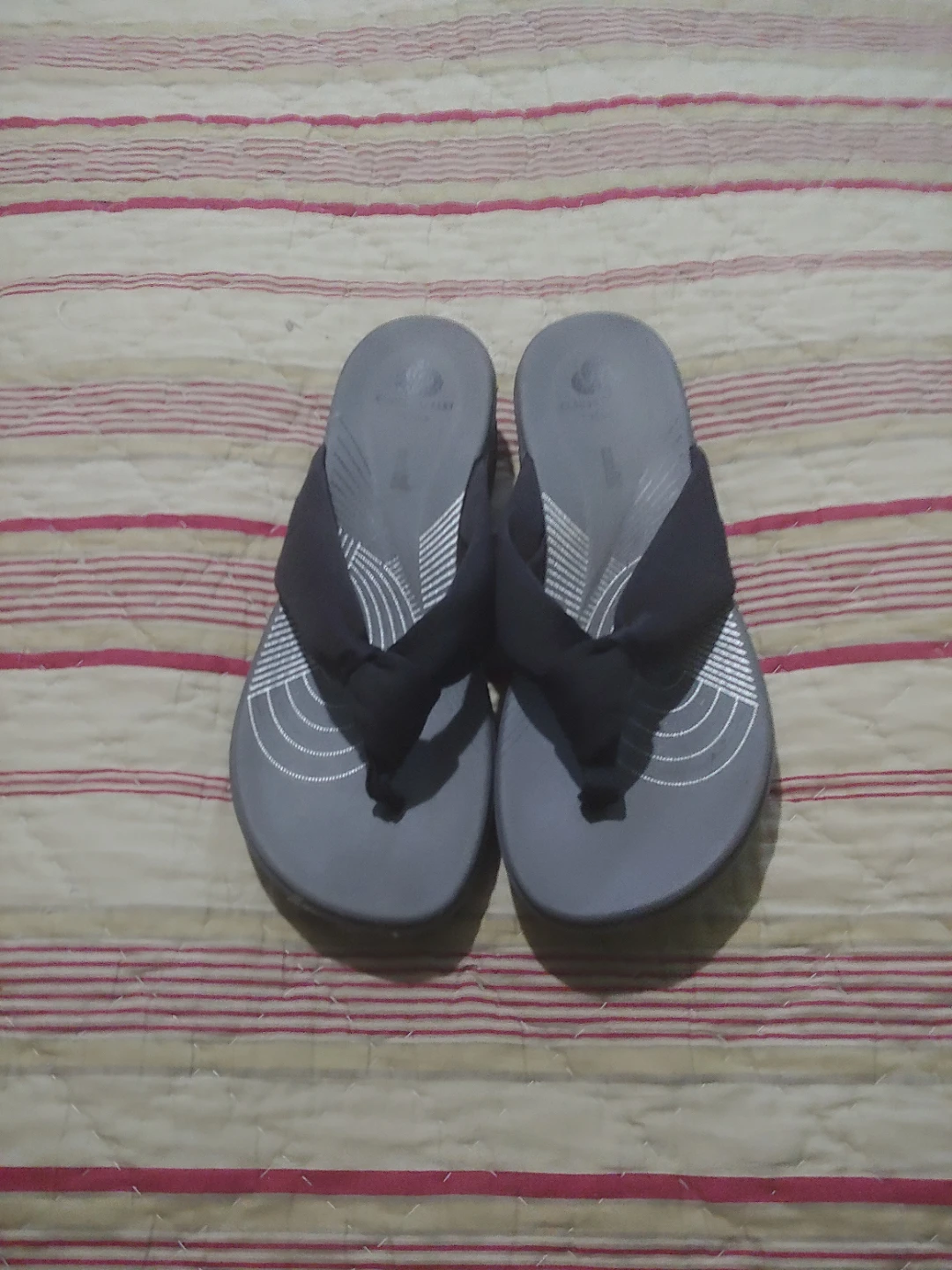 Clarks Flip Flops