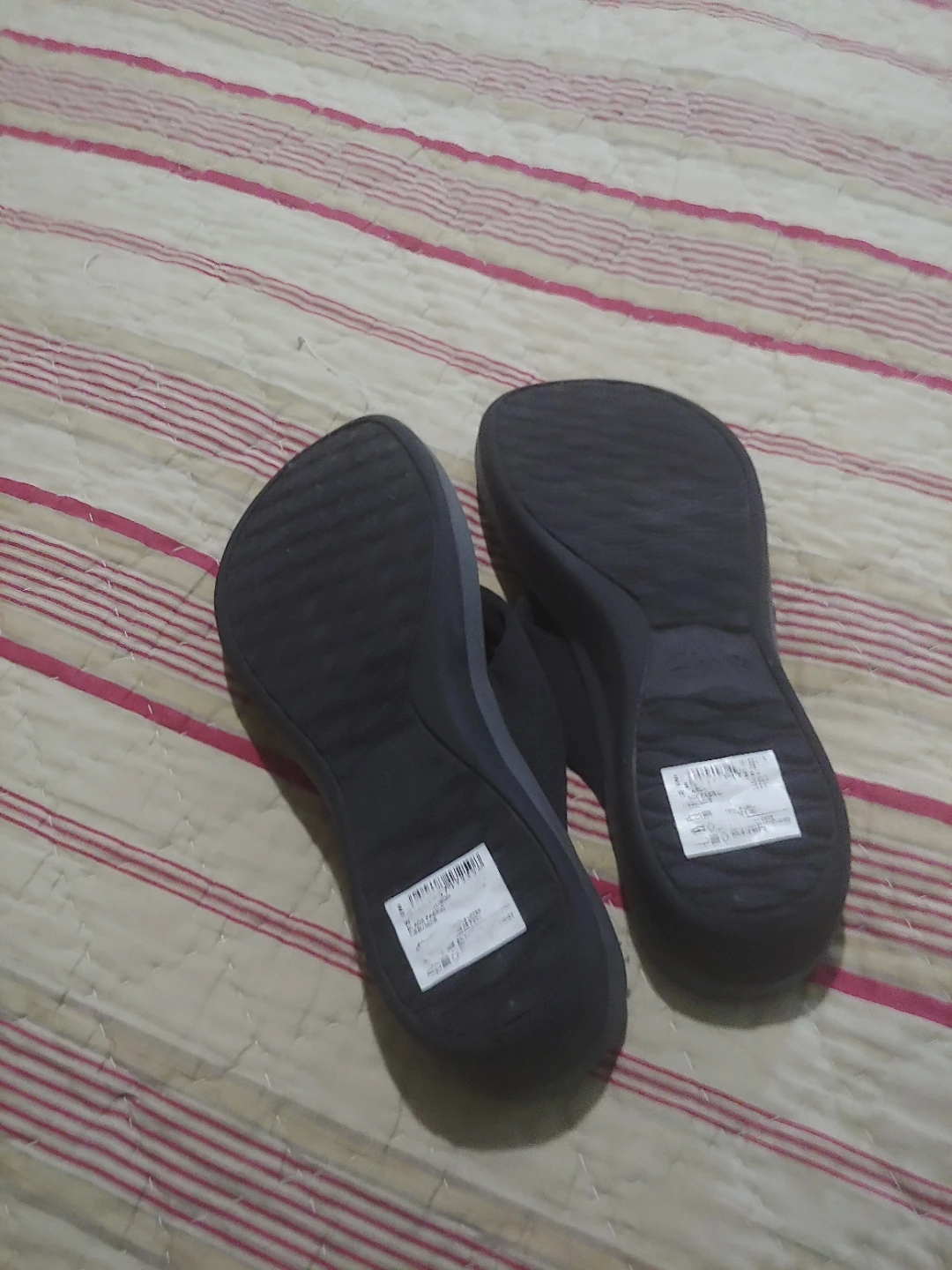 Clarks Flip Flops - photo 3