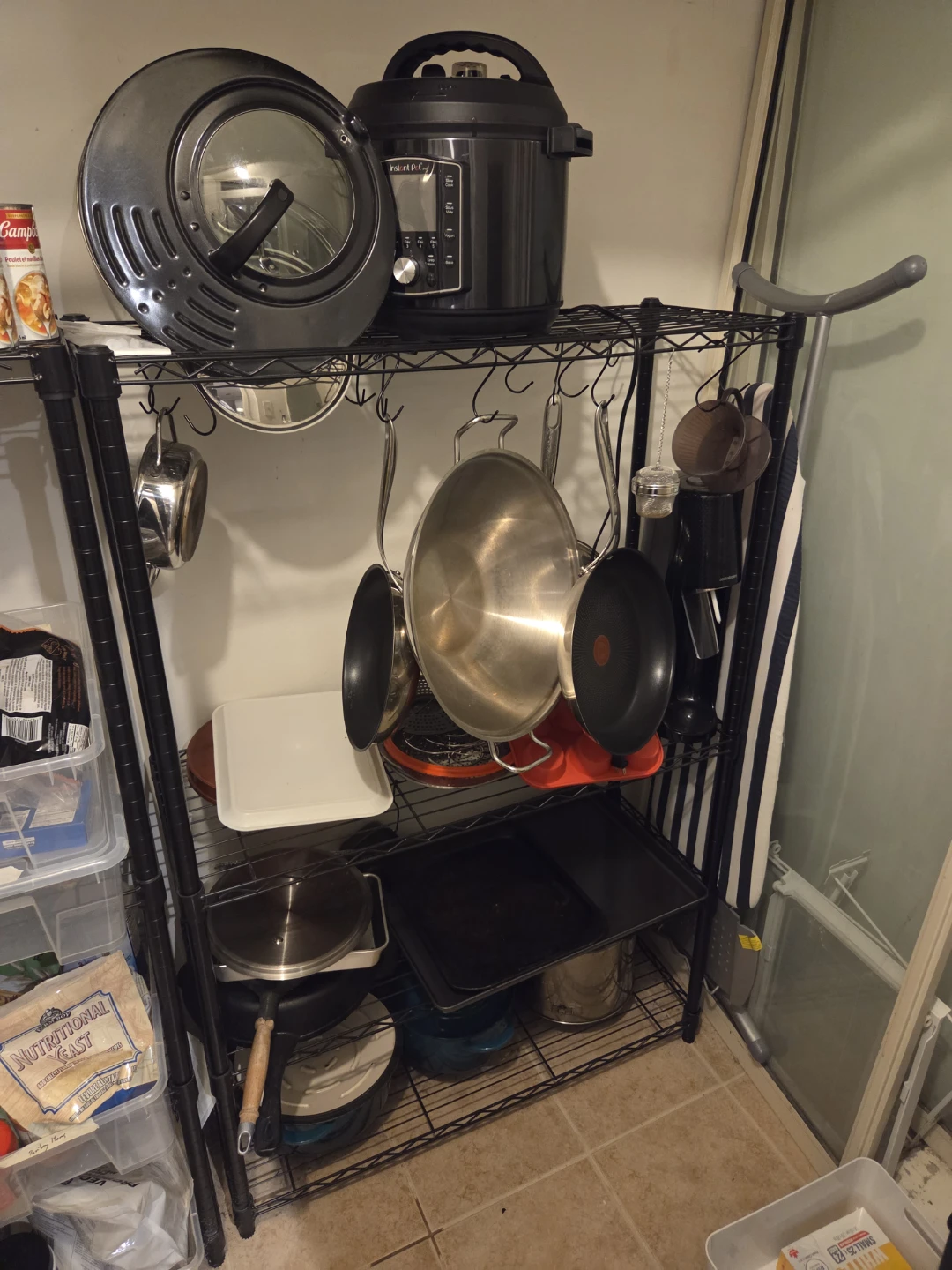 Metal shelves - photo 2