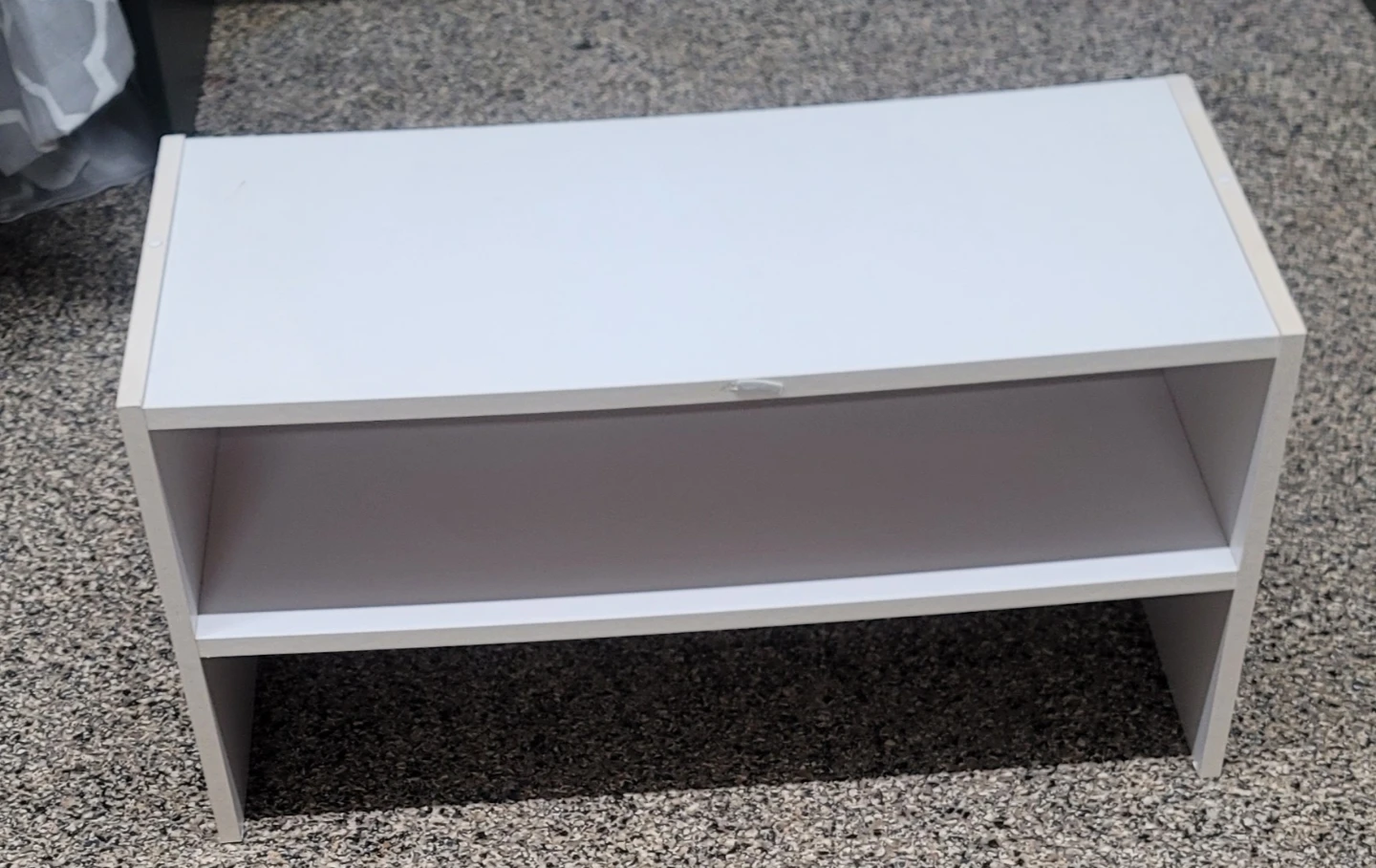 White 2-Tier Shelf Unit - photo 2