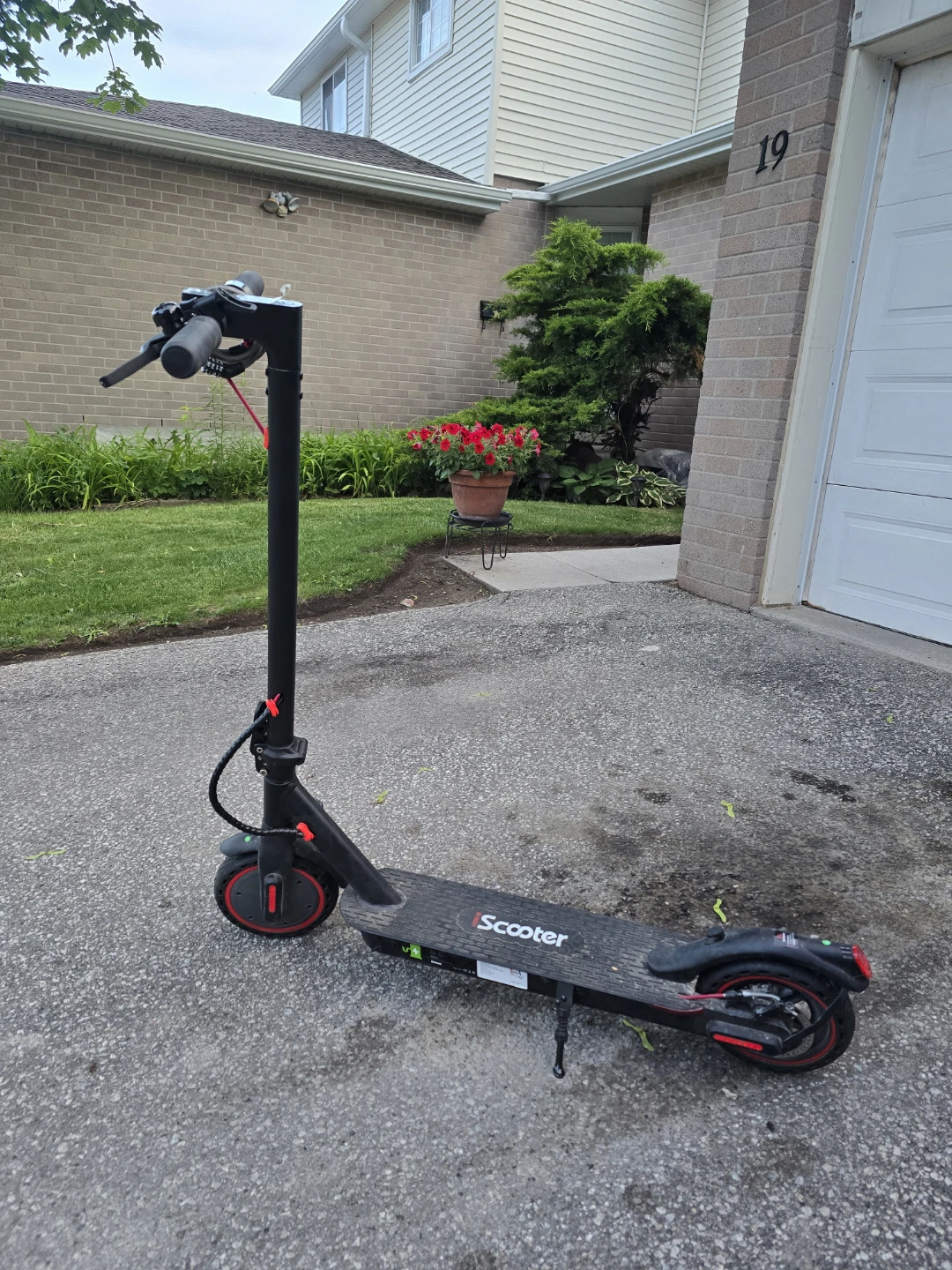 iScooter i9 Electric Scooter