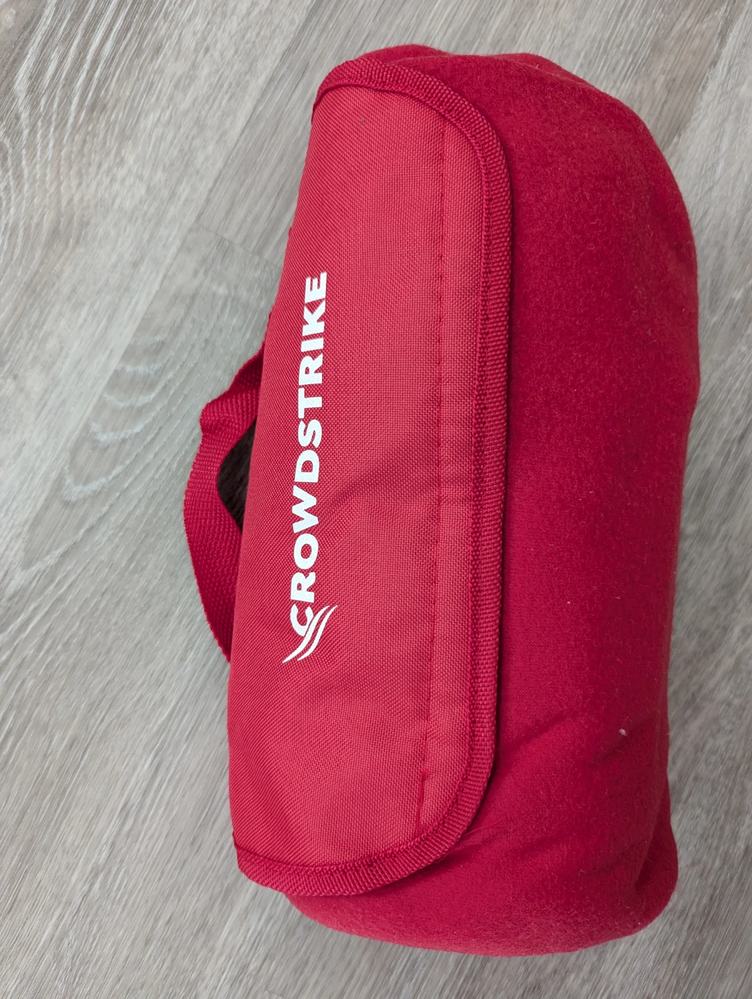 ⚽ CrowdStrike Red Fleece Blanket