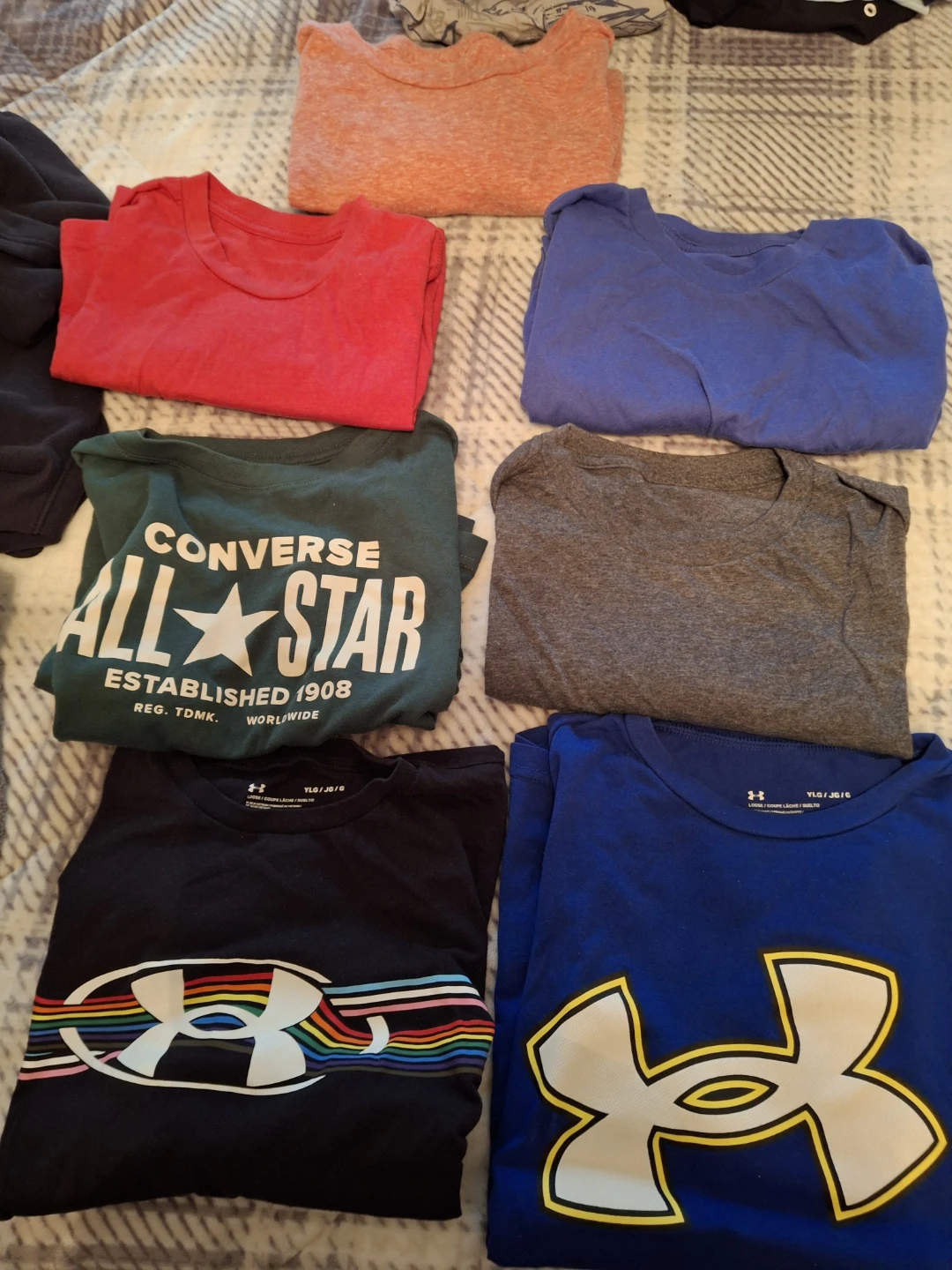 Kids' Clothing Bundle - Hoodies, T-shirts, Shorts - photo 4