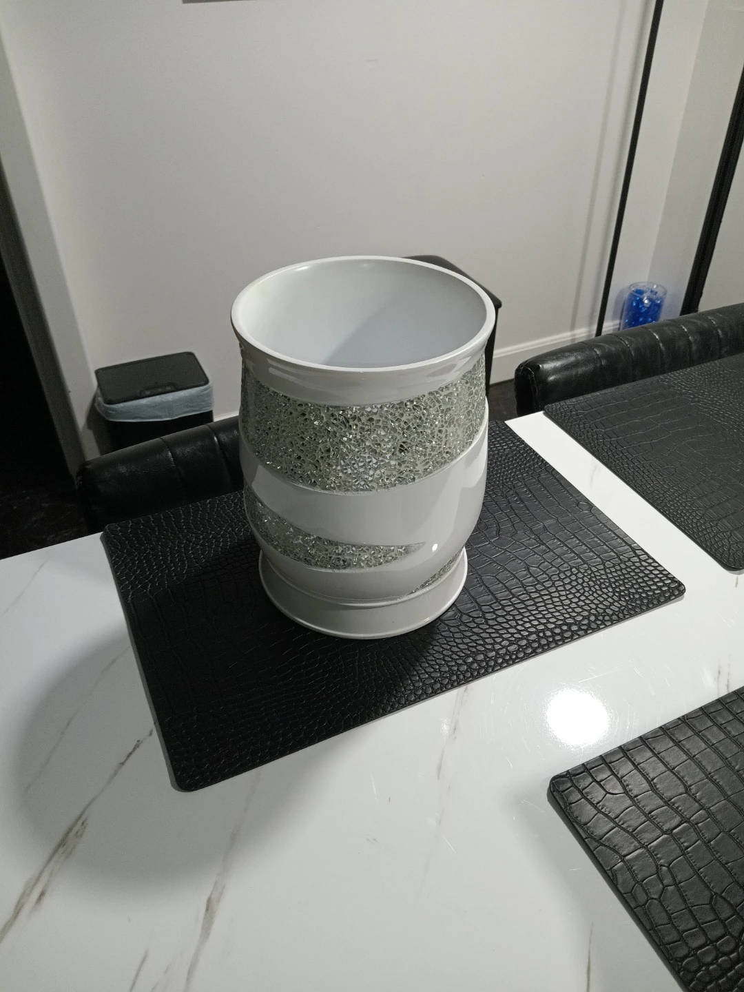 Sparkly White Decorative Vase - photo 3