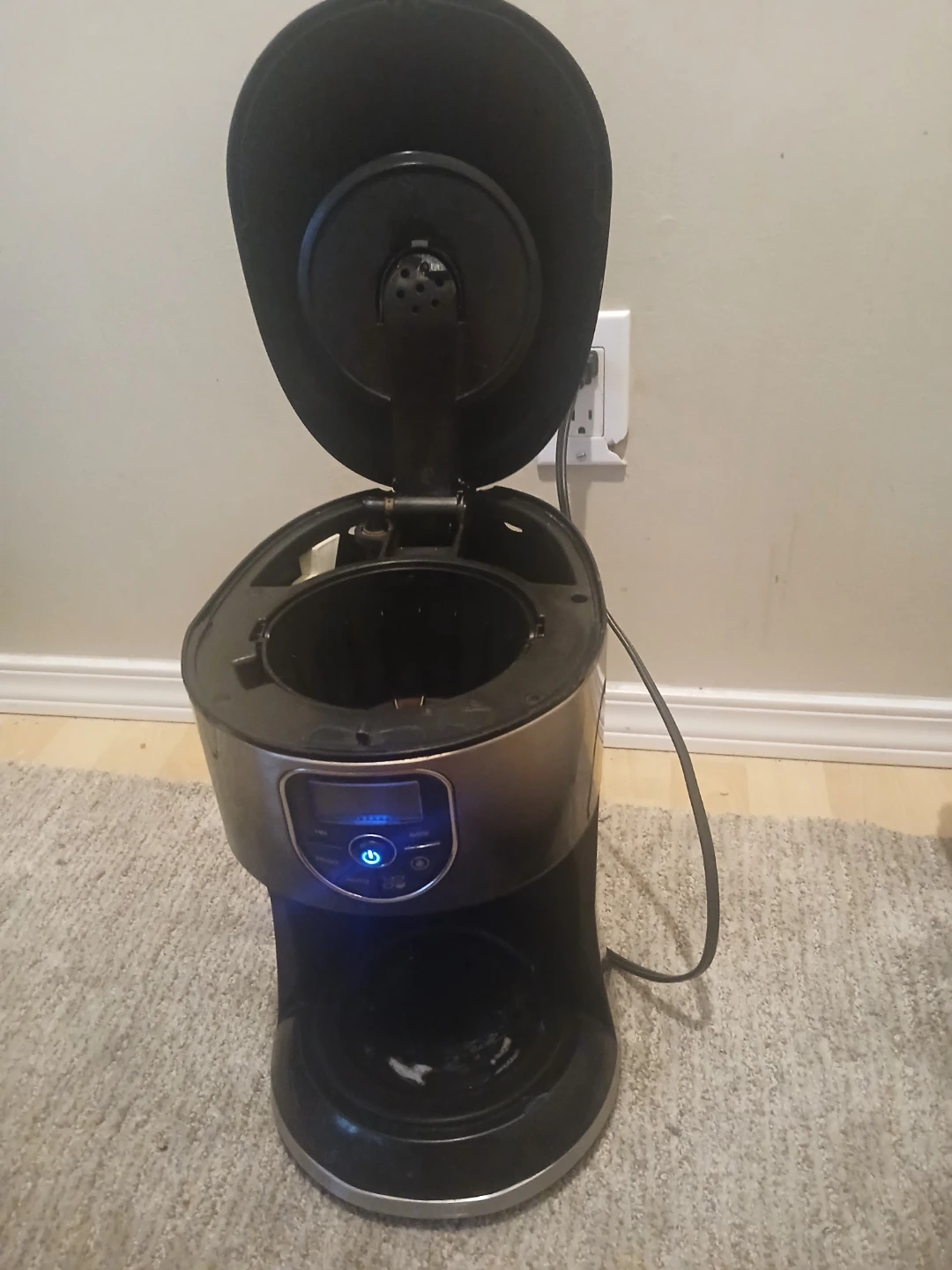 Black & Decker Coffee Maker - photo 2