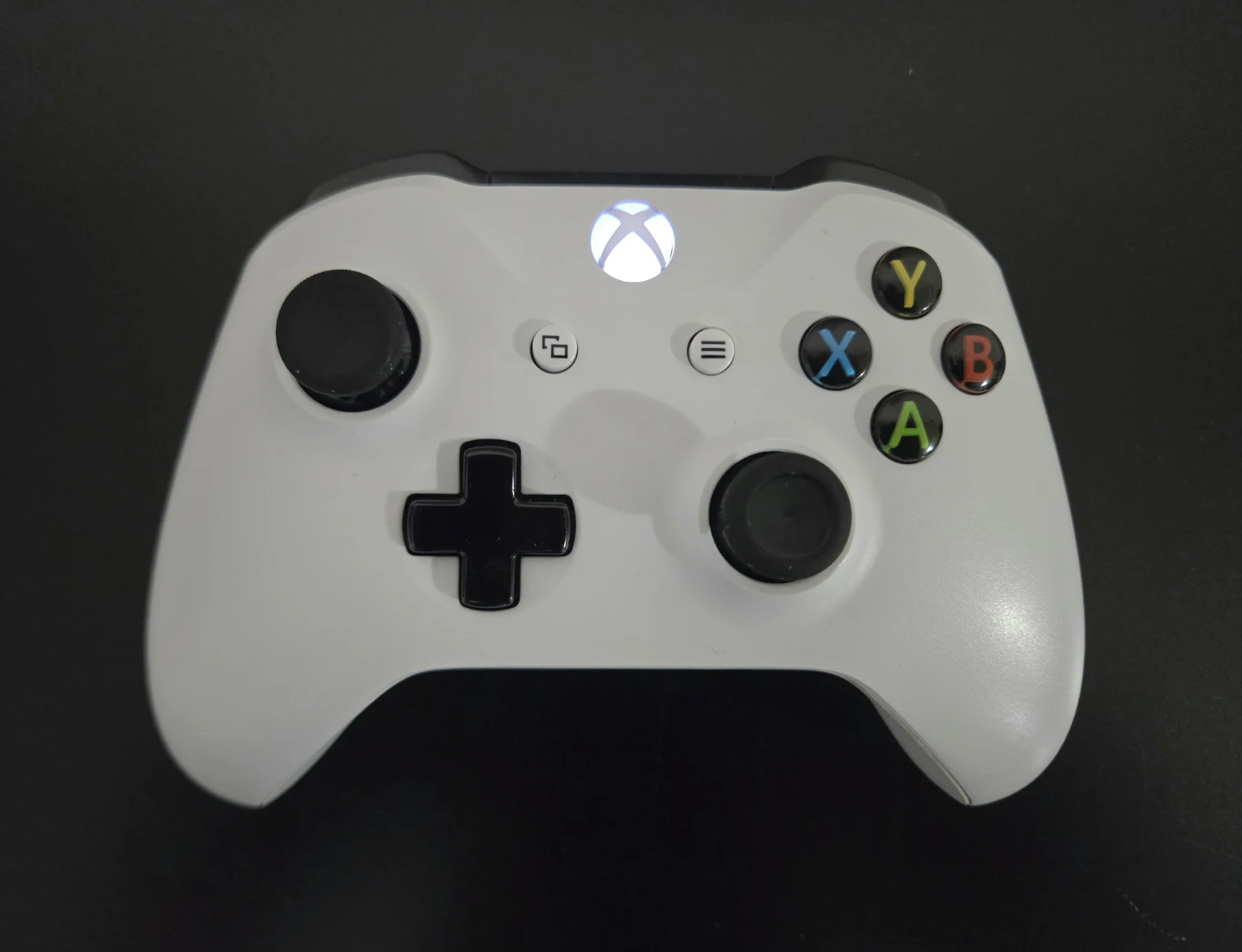 Xbox Series S 512GB + 1TB Expansion Card Bundle - photo 4