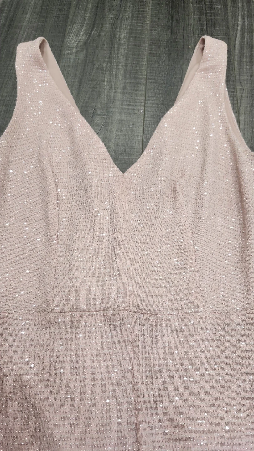 LE CHÂTEAU Pink Sequin Fishtail Gown TP/XS - photo 5