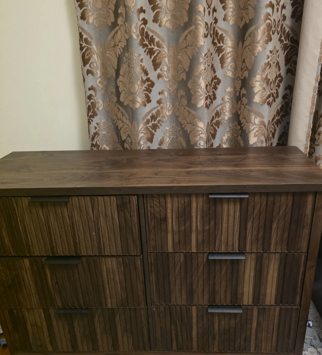 Wooden Dresser with 6 Drawers - photo 2