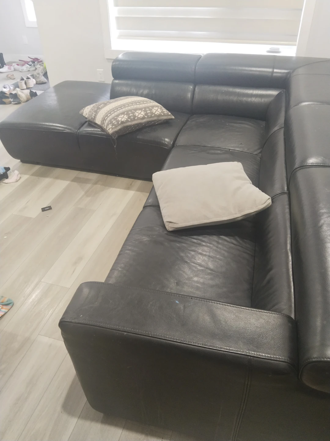 Black Leather Sectional Couch - photo 2