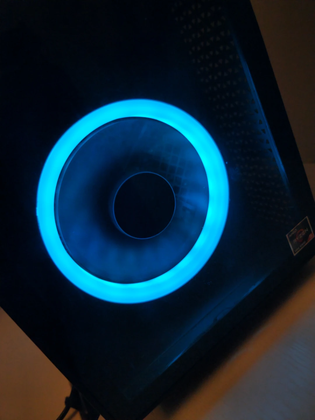 HIGH Performance OMEN Gaming PC - photo 3