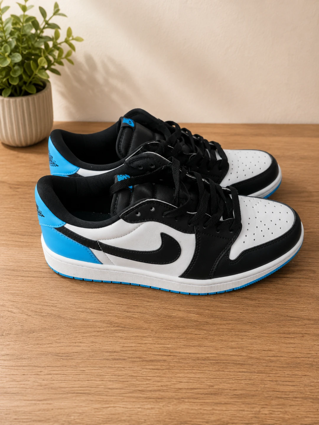 Nike Air Jordan 1 Low SE - photo 2