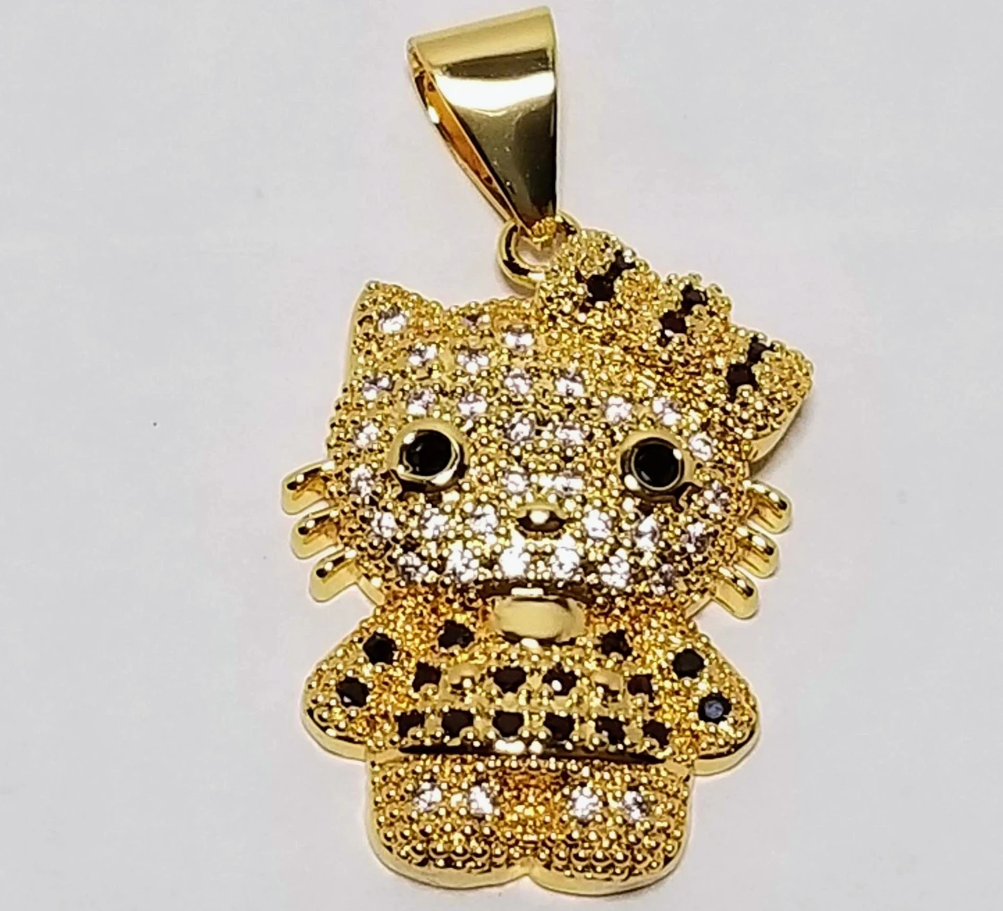 Hello Kitty Pendant with Crystals