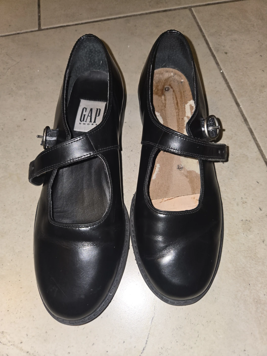 Like-New Vintage GAP Black Mary Jane Shoes - photo 2