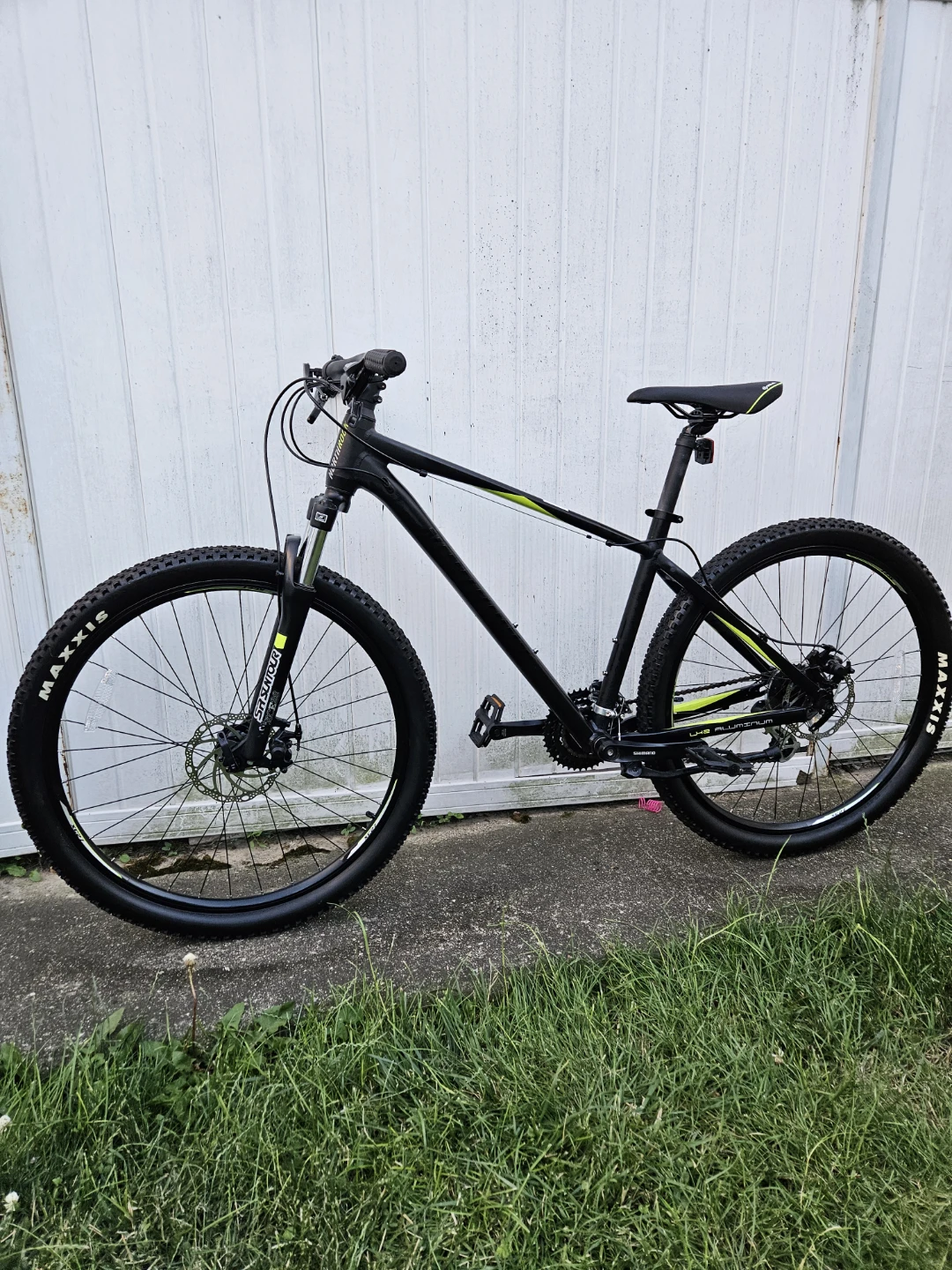 Northrock XC27 Mountain Bike