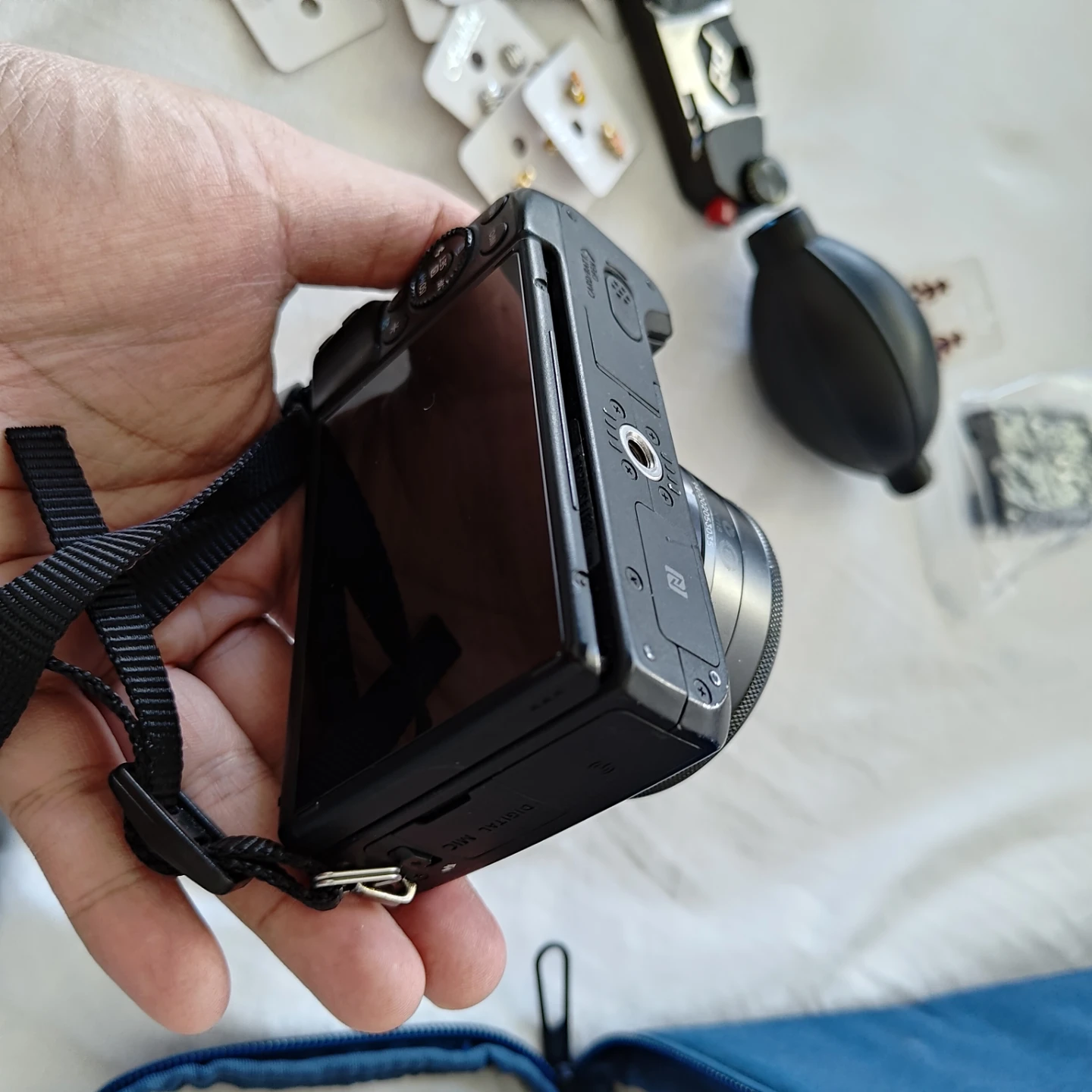 Canon EOS M3 Mirrorless Digital Camera - photo 5