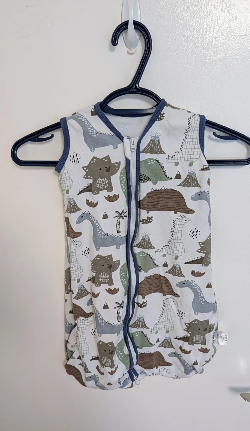 Yoofoss Sleep Sack - Sizs 0-6 Months - Dinosaur Print