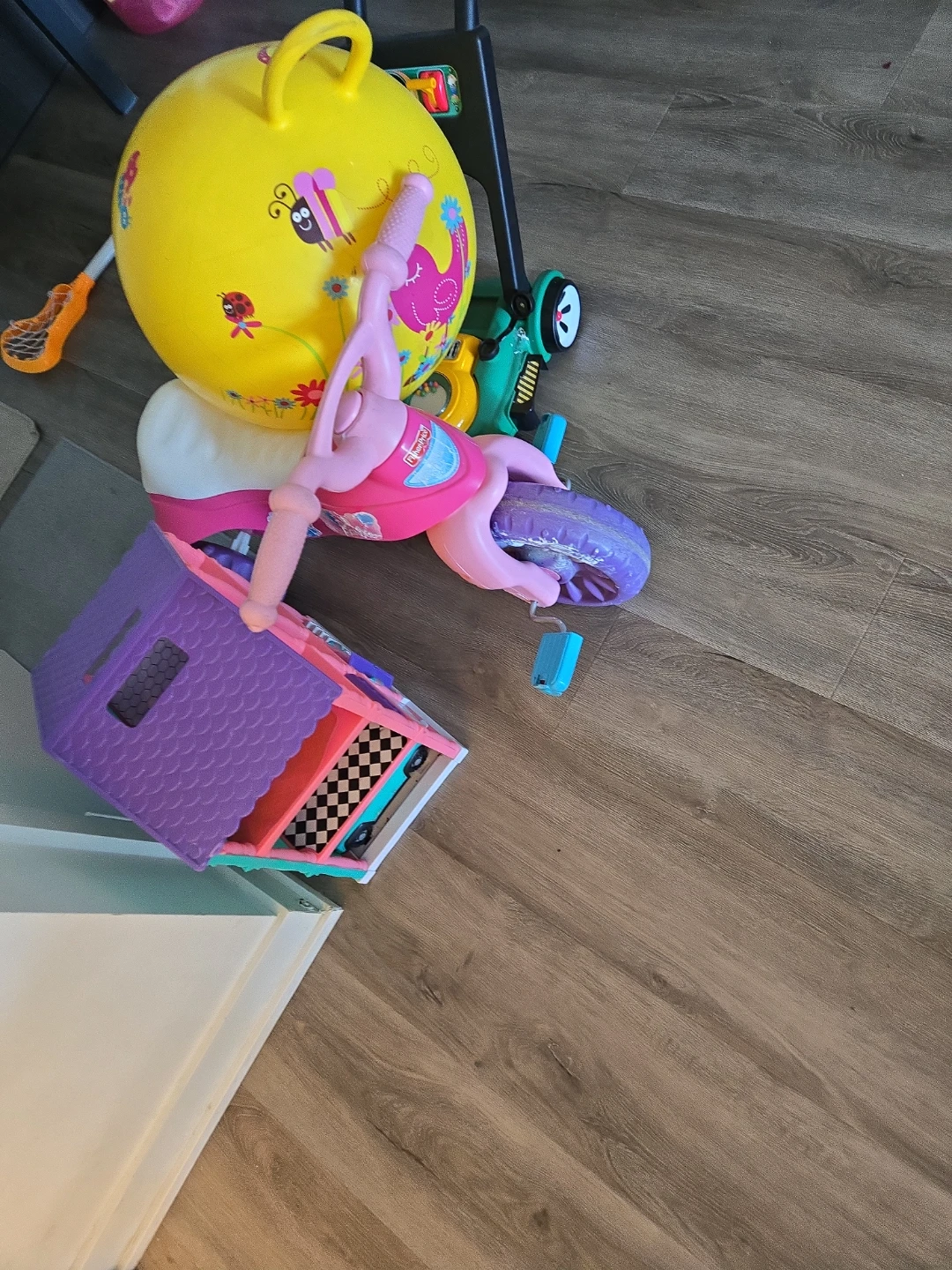 Fisher-Price Barbie Tricycle - photo 2