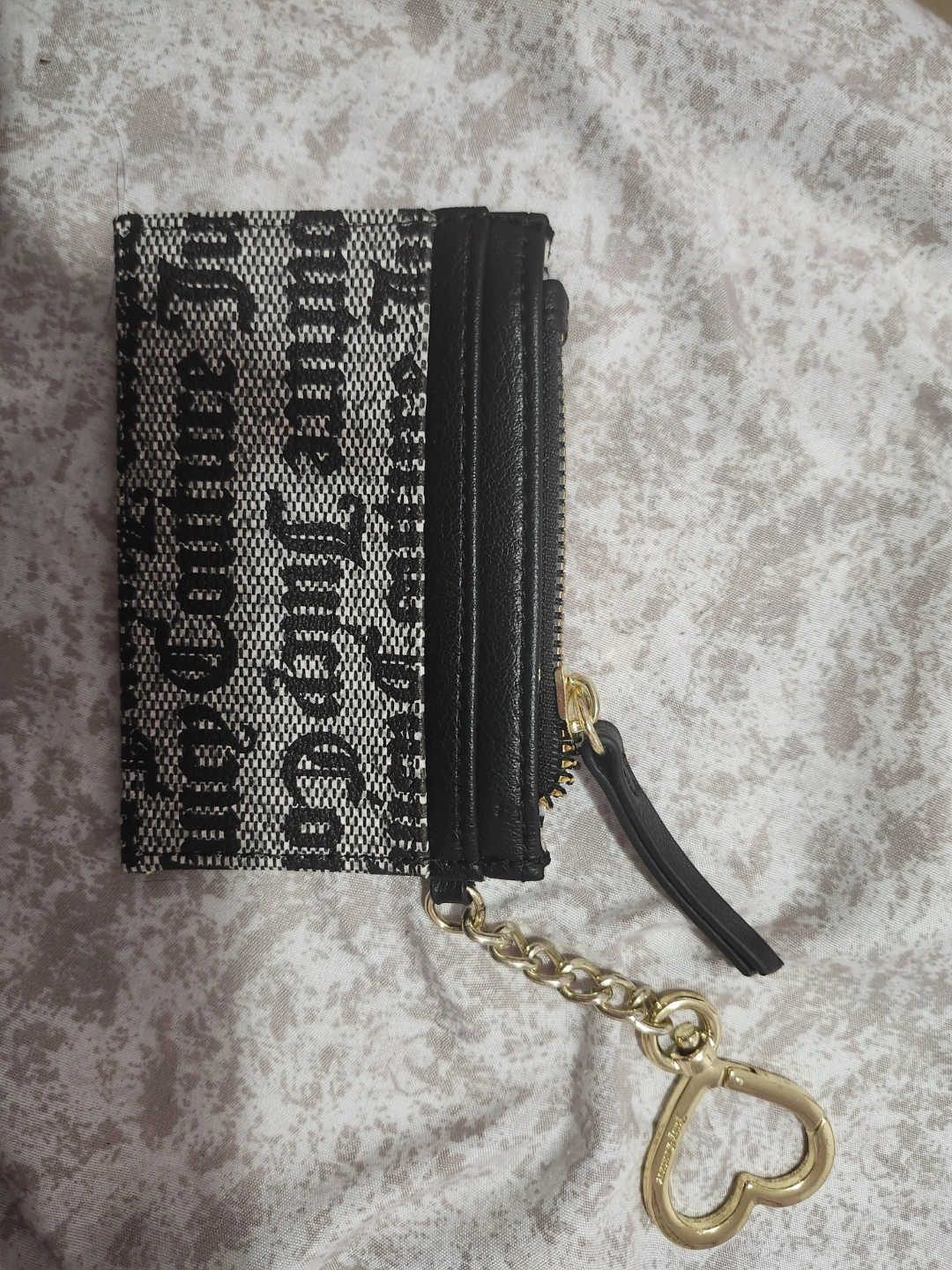 Juicy Couture Card Holder with Keychain - photo 3
