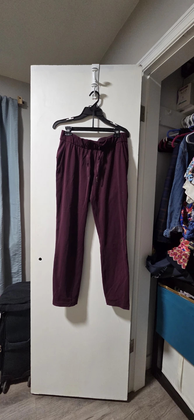 Lululemon Clothing Closet Clear out! - photo 5