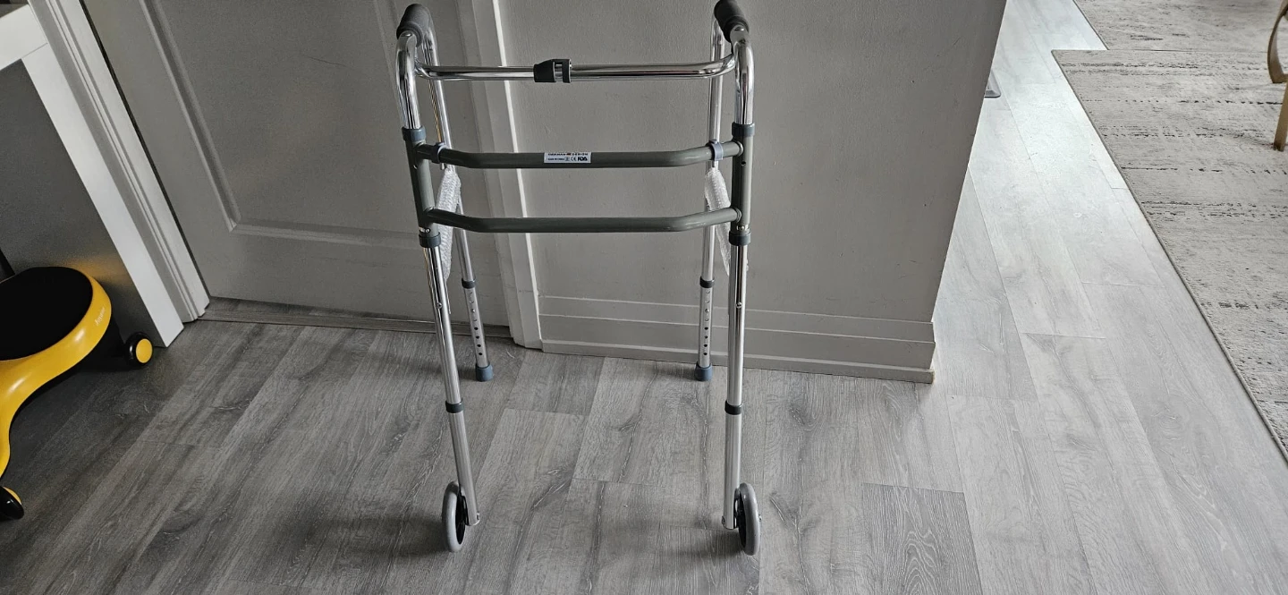 MED-LINE Folding Walker - photo 4