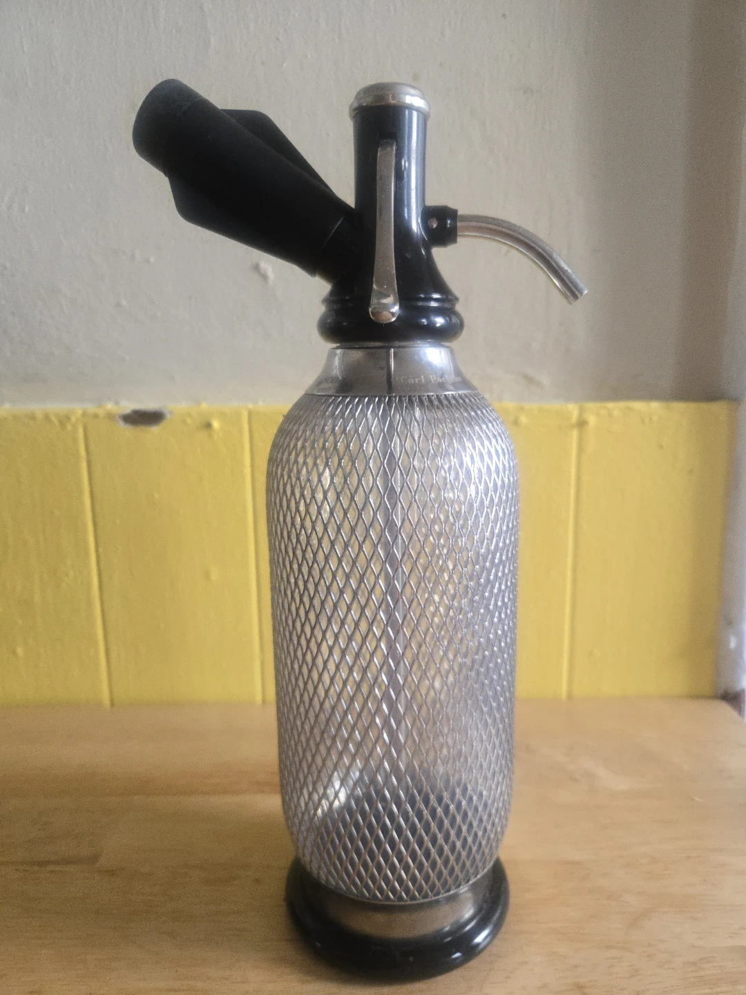 Soda Maker Carbonator