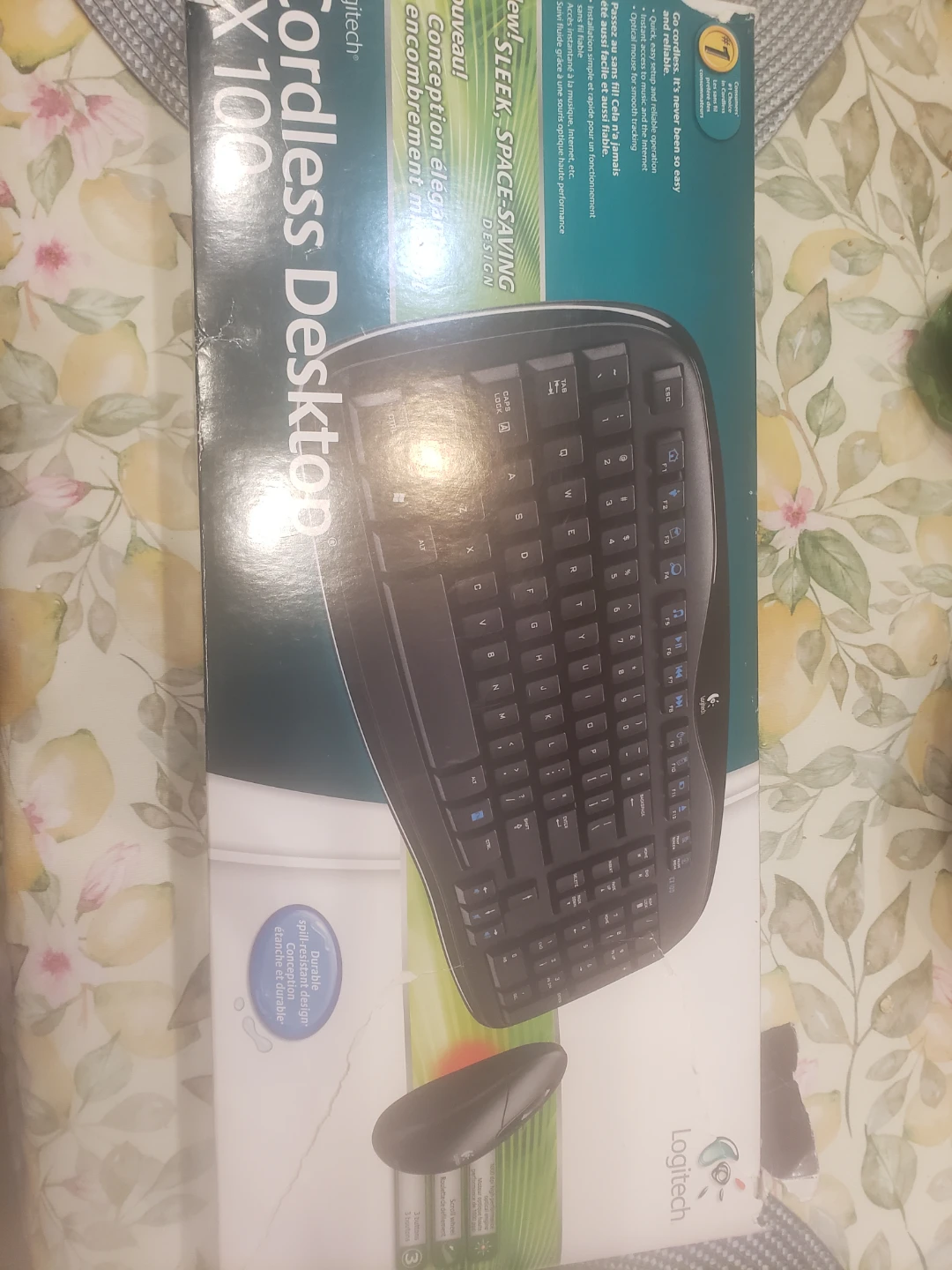 Logitech Cordless Desktop EX 100 Keyboard and Mouse Combo