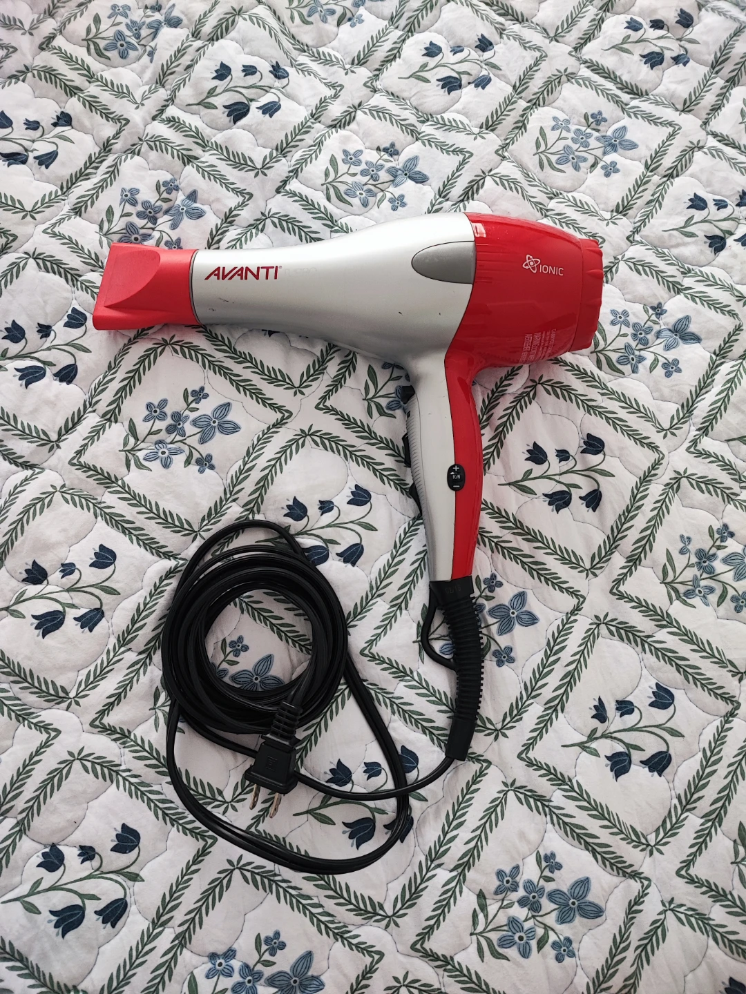 Avanti Ionic Hair Dryer