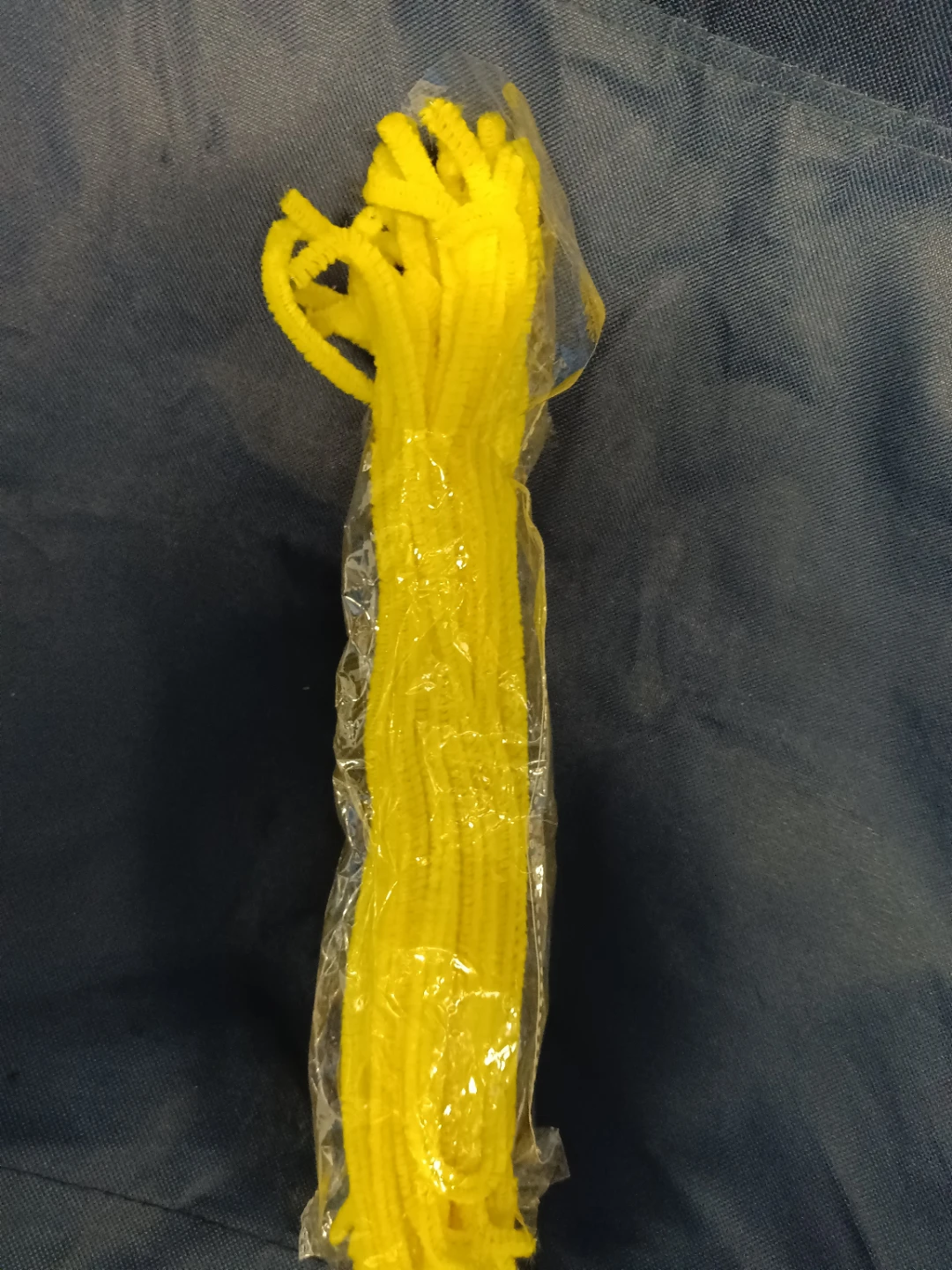 Yellow Pipe Cleaners - Craft Supplies ⚽
