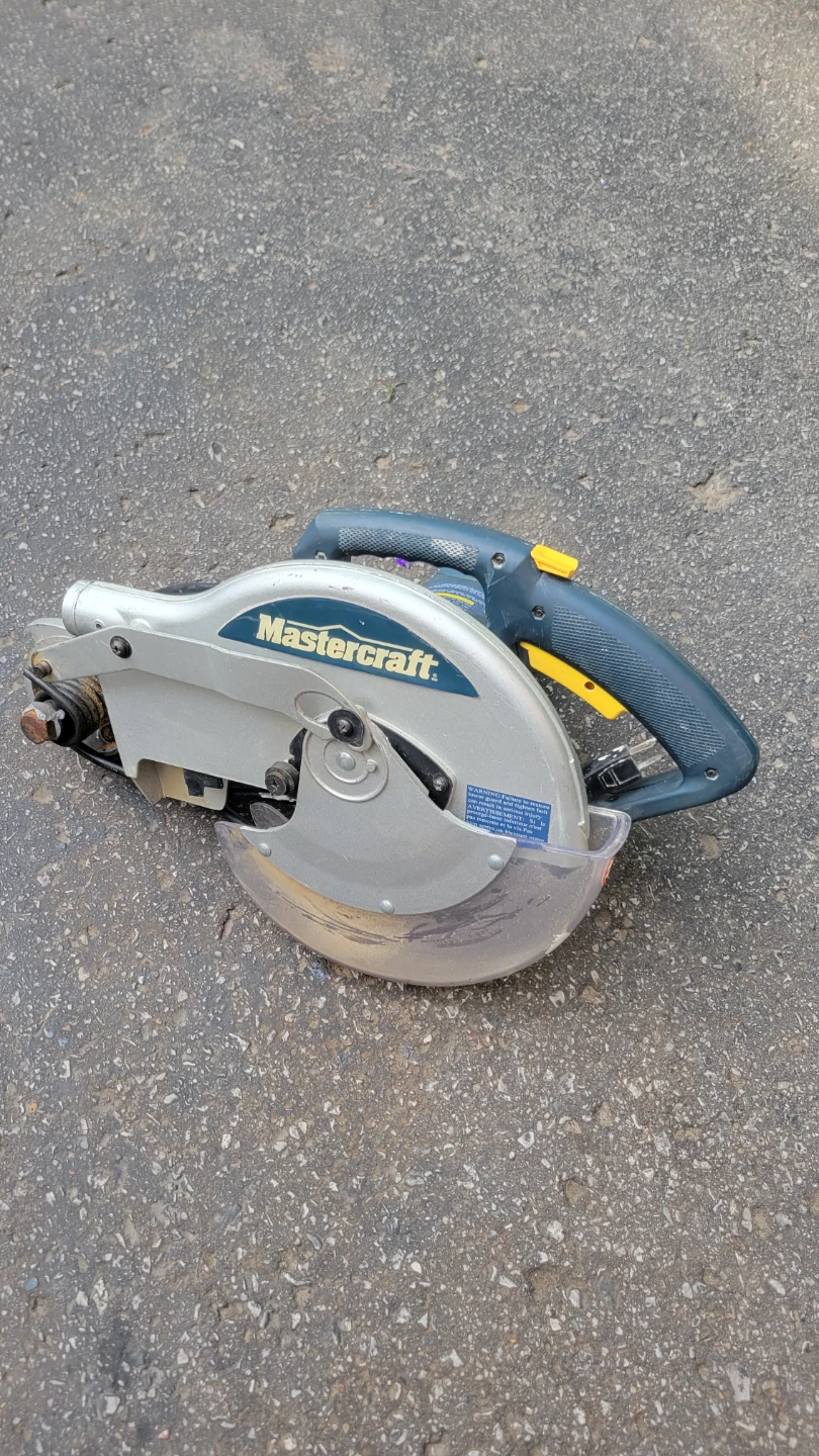 Mastercraft 10" Compound Mitre Saw