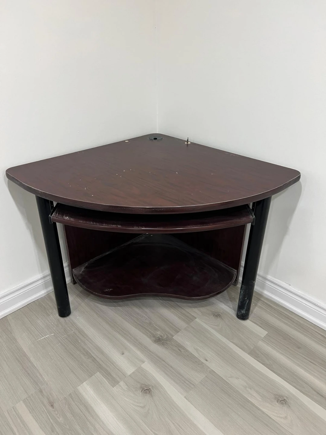 Study table / desk - photo 4