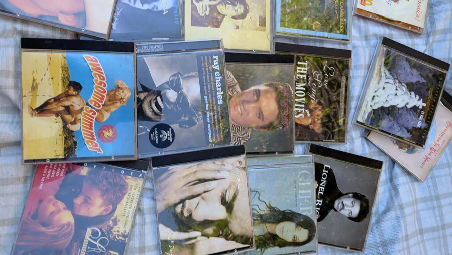 Lot of 24 cd's for $10 - photo 5