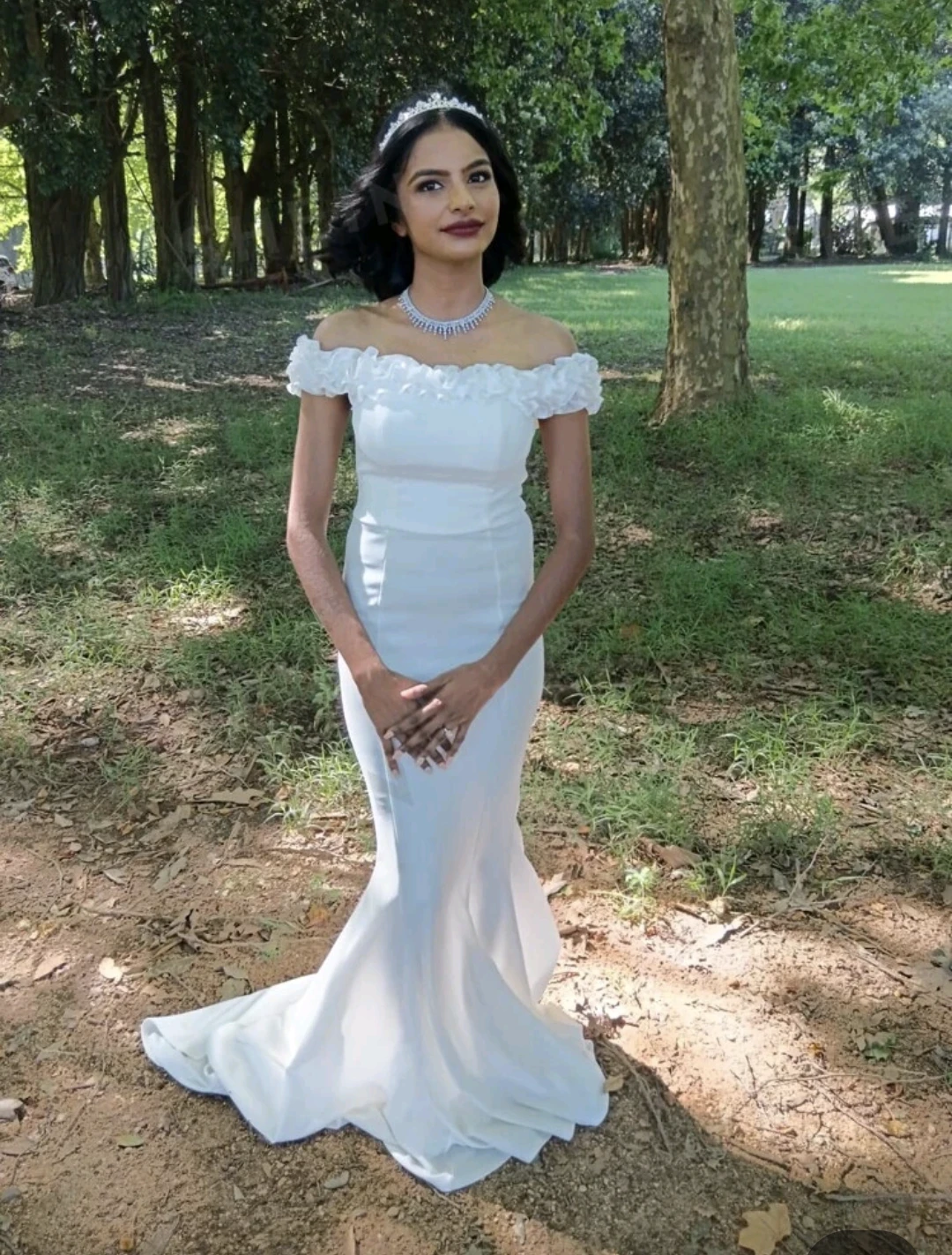 Small wedding dress (never worn)