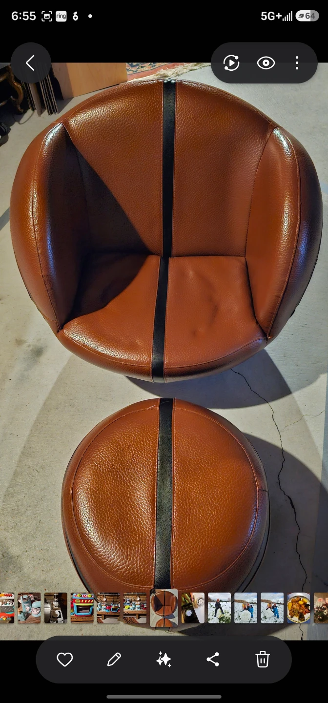 Leather Kids basketball chair with foot stool