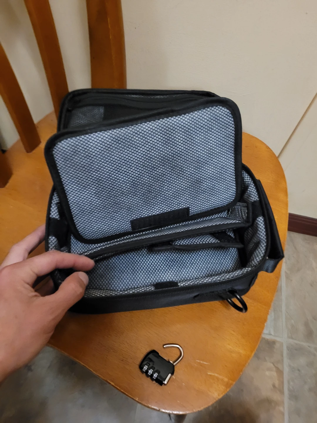 Smell proof carry bag - photo 3