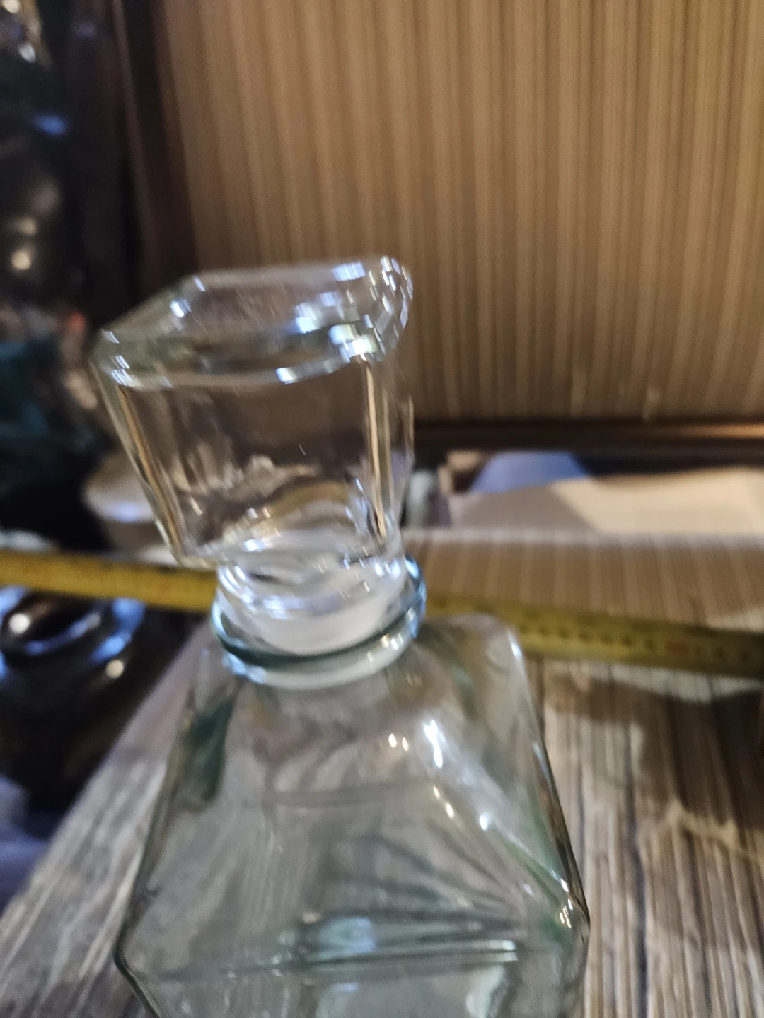 Jade 800ml Glass Decanter Bottle - photo 5